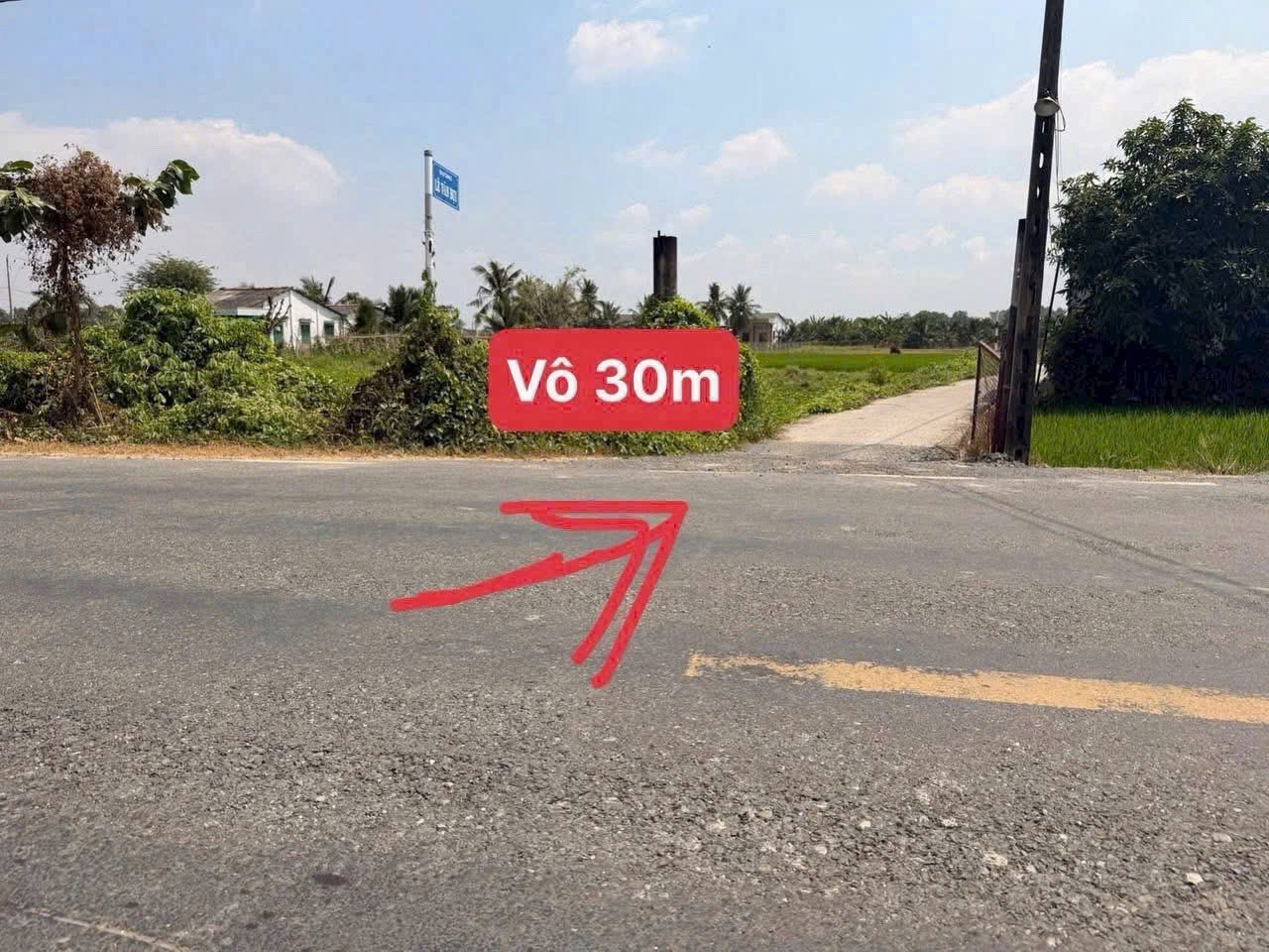 Bán đất mt đường beton Lê Văn Bụi , xã Đức Tân, Tân Trụ tdt 825m2 ( 150m2 thổ) giá 1,25 tỷ 4