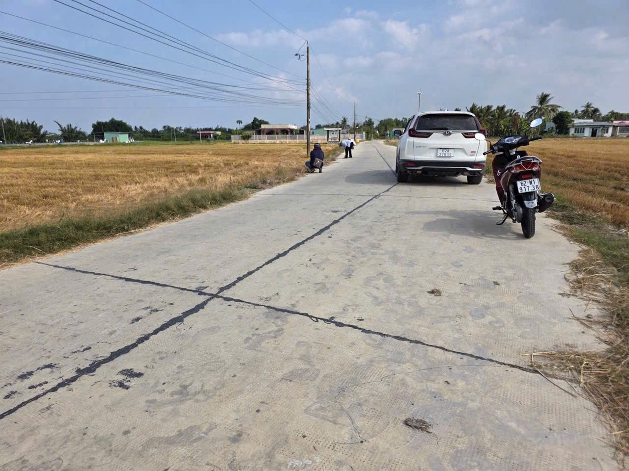 Bán đất mt đường Nguyễn Văn Vịnh, Bình Trinh Đông , Tân Trụ dt 200m2 full thổ giá 850 triệu 4