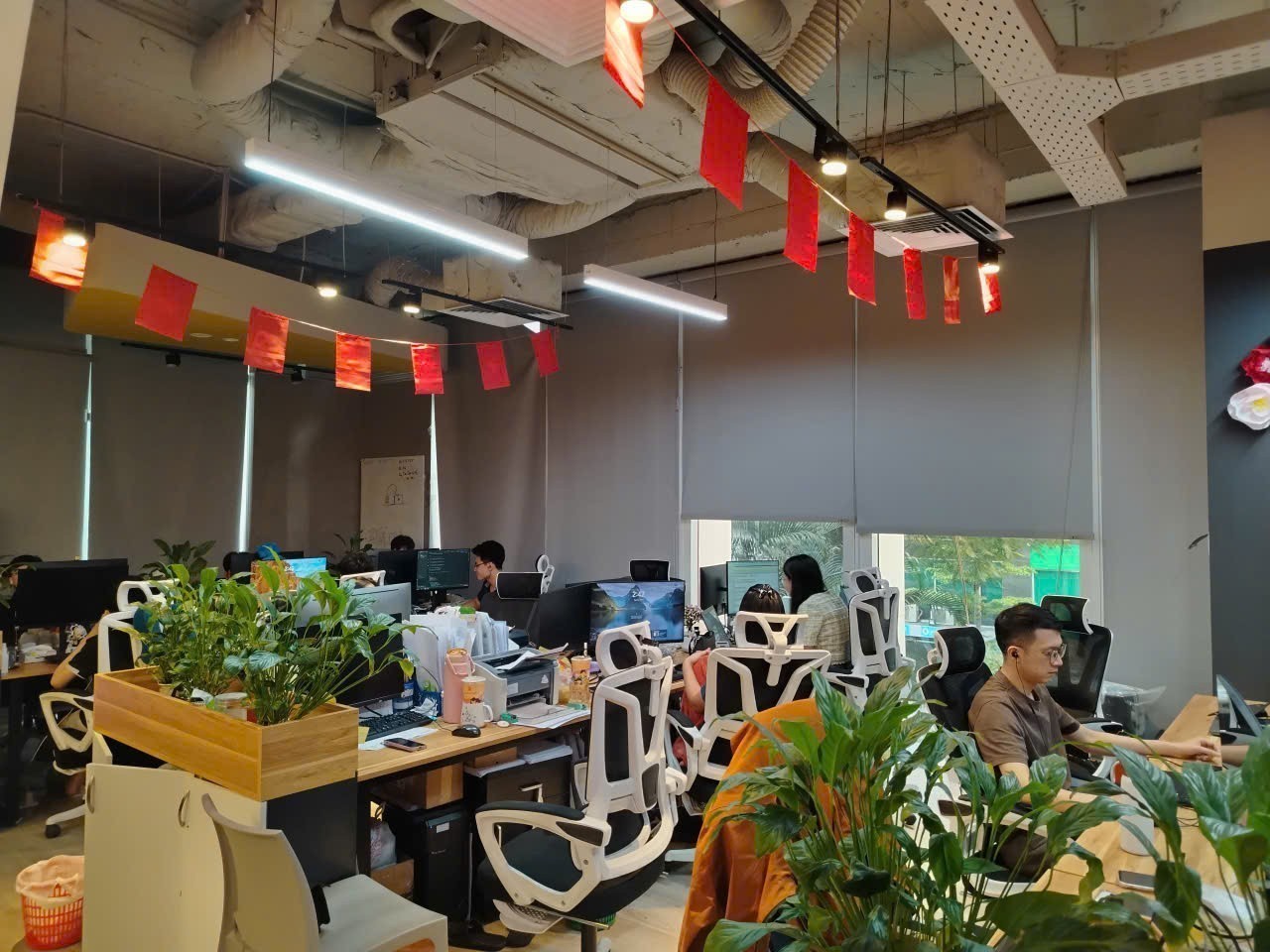 Cho thuê Văn phòng đường Duy Tân, Phường Dịch Vọng Hậu, Diện tích 112m², Giá Thương lượng 8