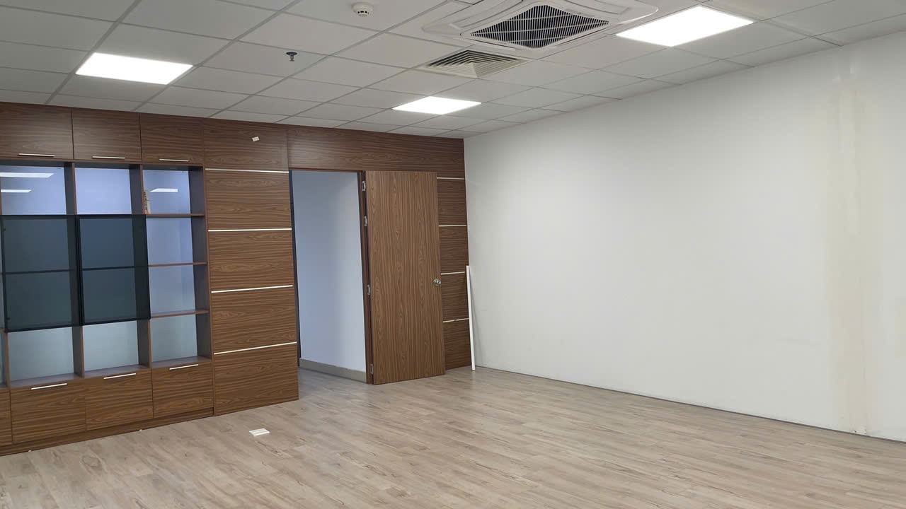 Cho thuê Văn phòng Phường Xuân Tảo, Bắc Từ Liêm, Diện tích 175m², Giá Thương lượng 6