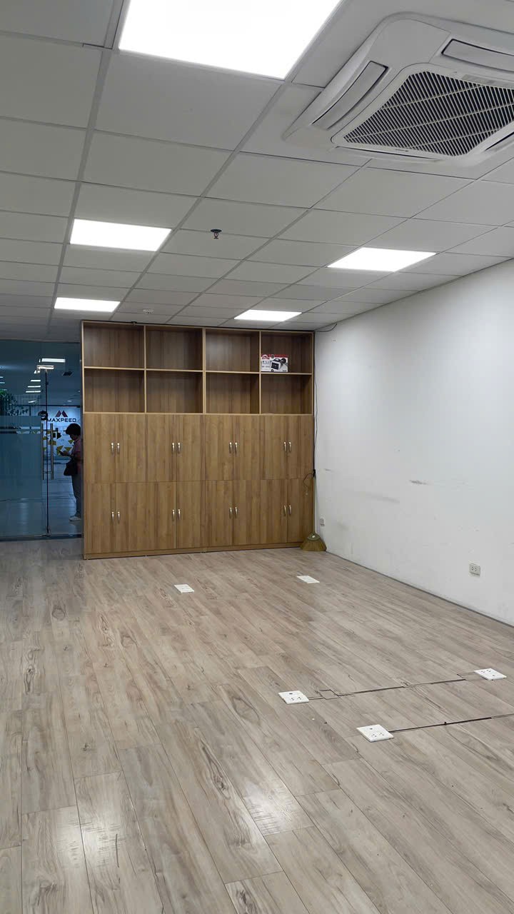 Cho thuê Văn phòng Phường Xuân Tảo, Bắc Từ Liêm, Diện tích 175m², Giá Thương lượng 4