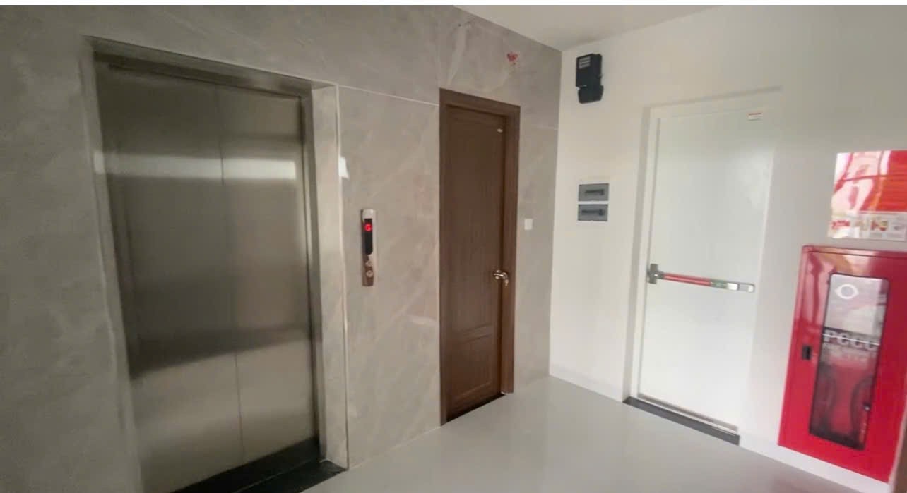 Cho thuê Văn phòng Quận 2, Hồ Chí Minh, Diện tích 100m², Giá Thương lượng 2