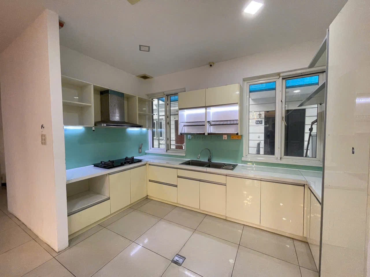 Cho thuê Biệt thự Phường Hiệp Bình Phước, Thủ Đức, Diện tích 300m², Giá 35 Triệu/tháng 6