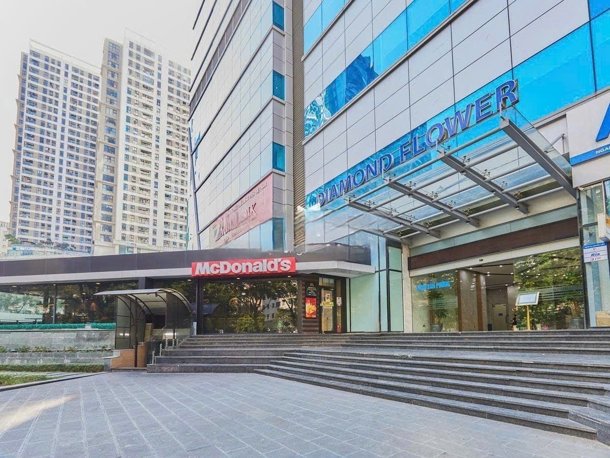 Cho thuê 250m sàn VP hạng B toà nhà Diamond Flower Tower, giá hợp lý, sẵn bàn giao 1