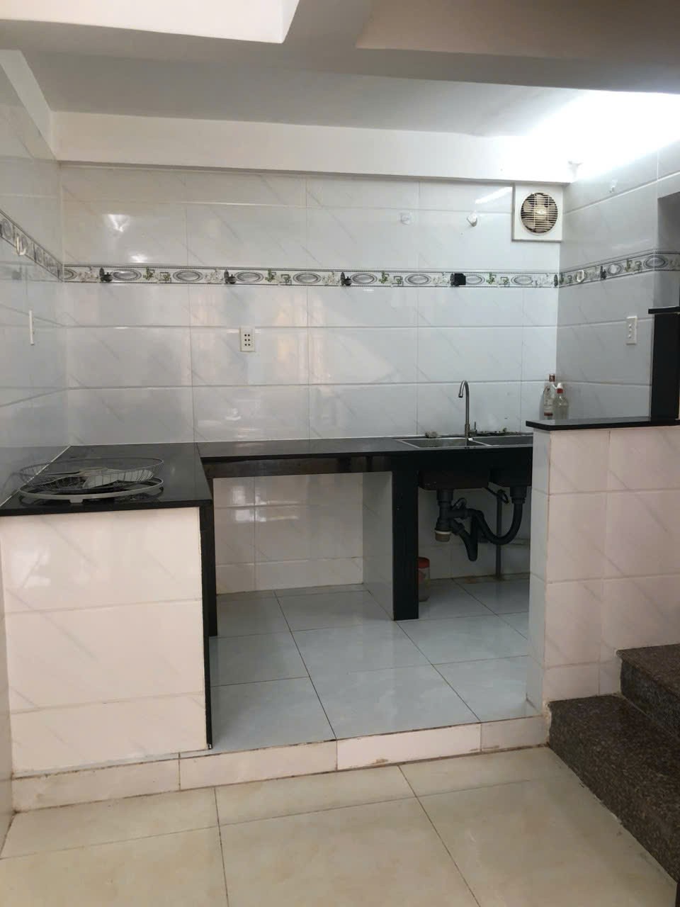 BÁN MẶT TIỀN KINH DOANH 1806 HUỲNH TẤN PHÁT - CHỈ 5 TỶ 5 2