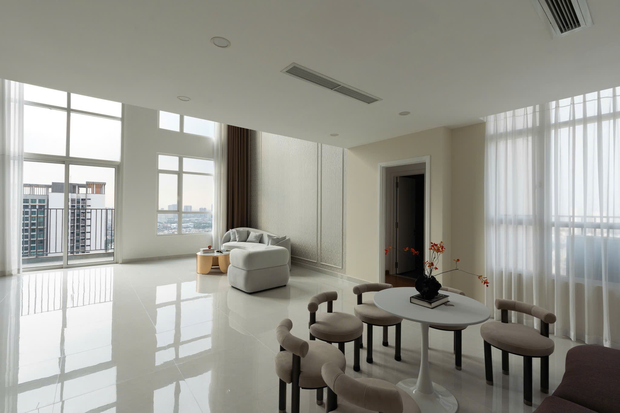 Cho thuê Căn hộ chung cư Quận 2, Hồ Chí Minh, Diện tích 300m², Giá Thương lượng 11