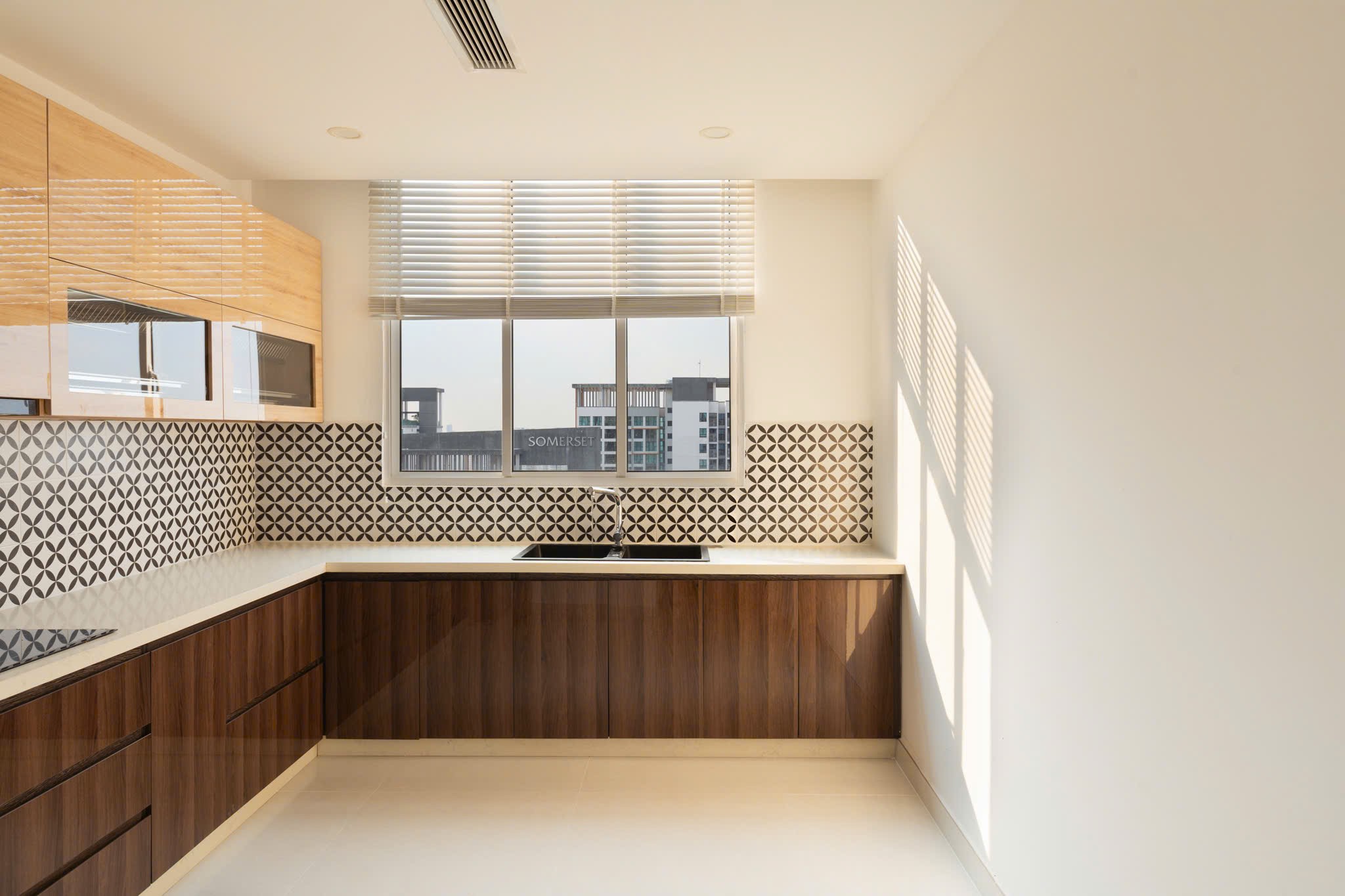 Cho thuê Căn hộ chung cư Quận 2, Hồ Chí Minh, Diện tích 300m², Giá Thương lượng 26