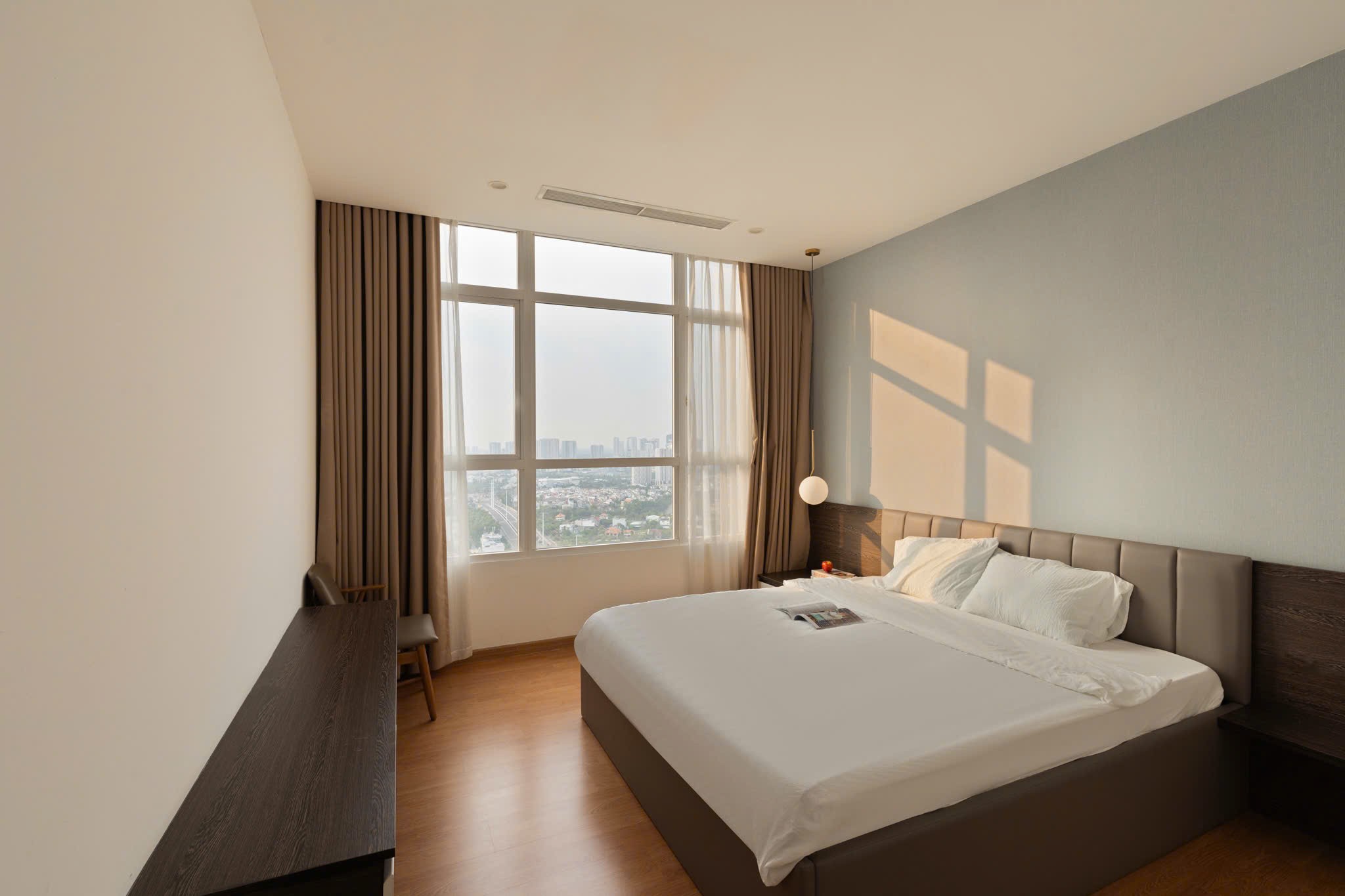 Cho thuê Căn hộ chung cư Quận 2, Hồ Chí Minh, Diện tích 300m², Giá Thương lượng 28