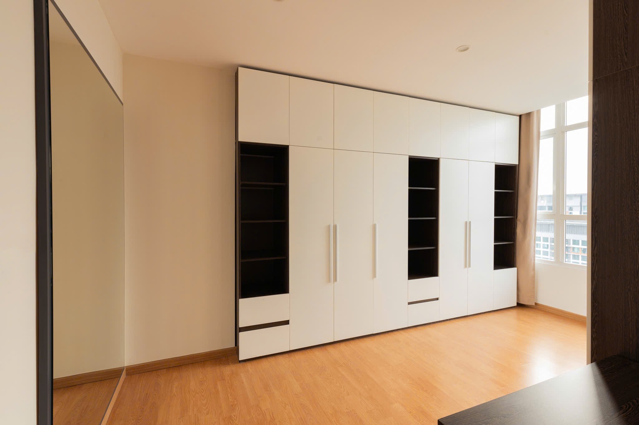 Cho thuê Căn hộ chung cư Quận 2, Hồ Chí Minh, Diện tích 300m², Giá Thương lượng 37