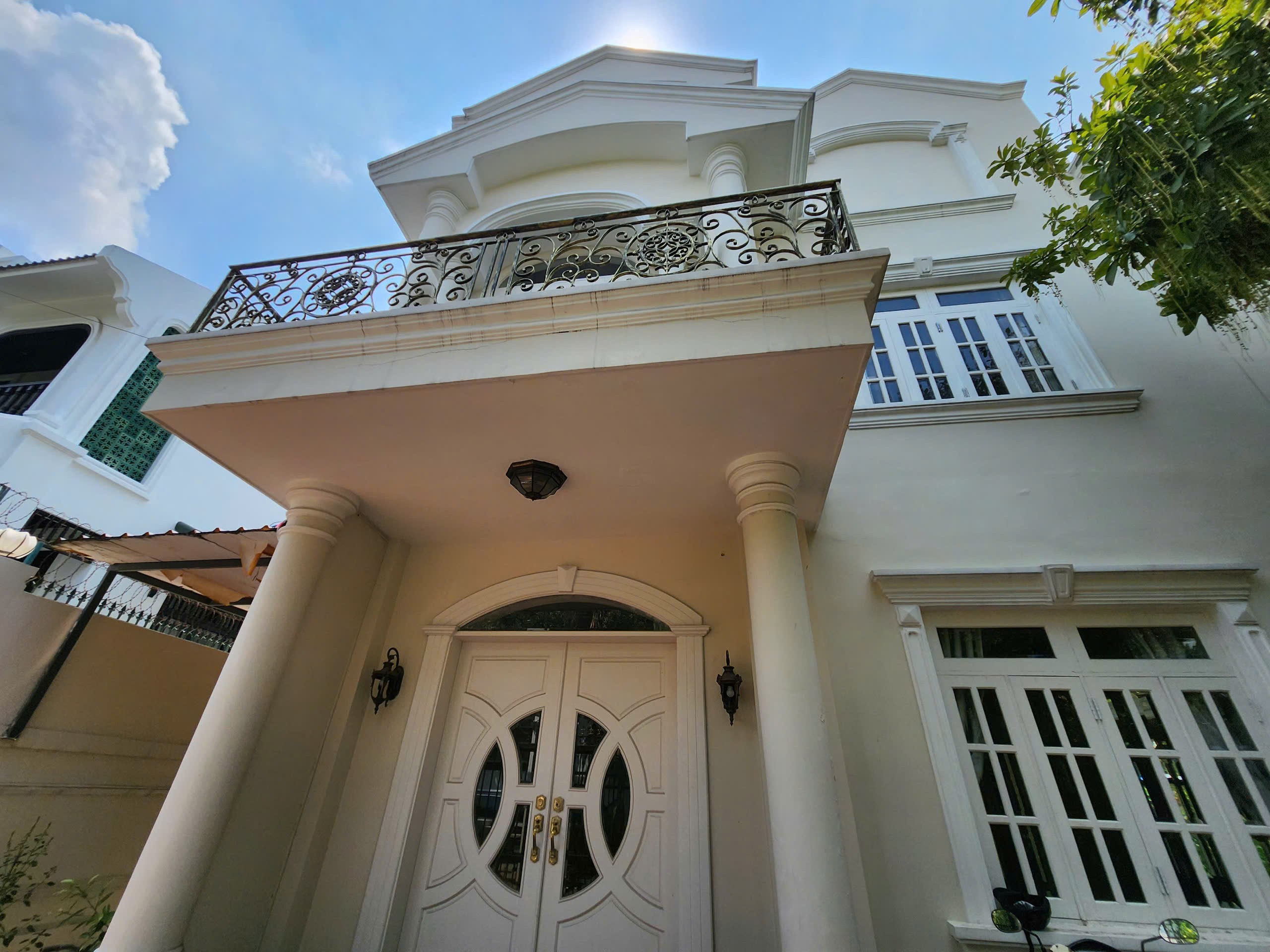 Cho thuê Biệt thự Phường Thảo Điền, Quận 2, Diện tích 650m², Giá Thương lượng