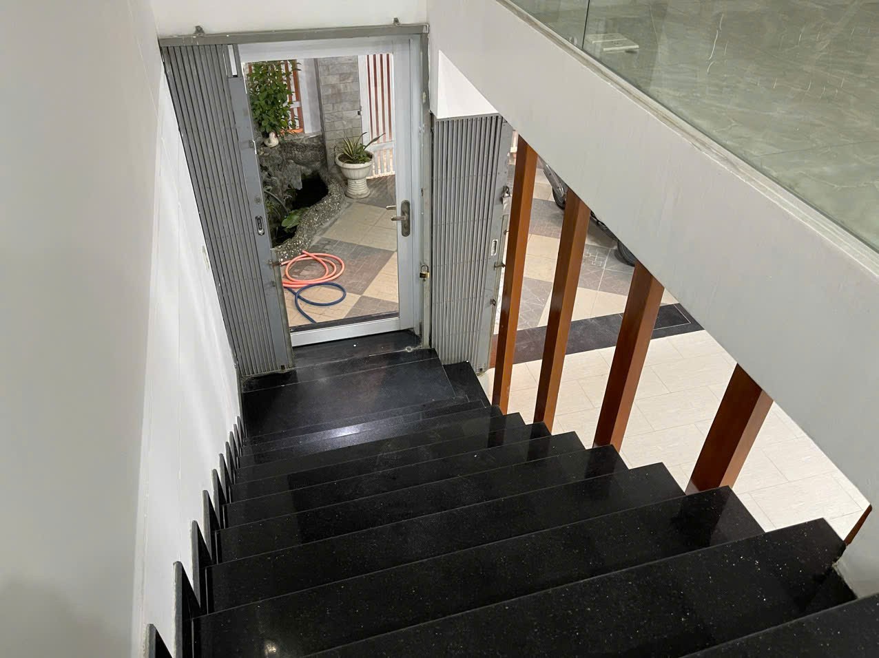 Cần bán Nhà mặt tiền Phường Bình Trưng Tây, Quận 2, Diện tích 75m², Giá Thương lượng 2