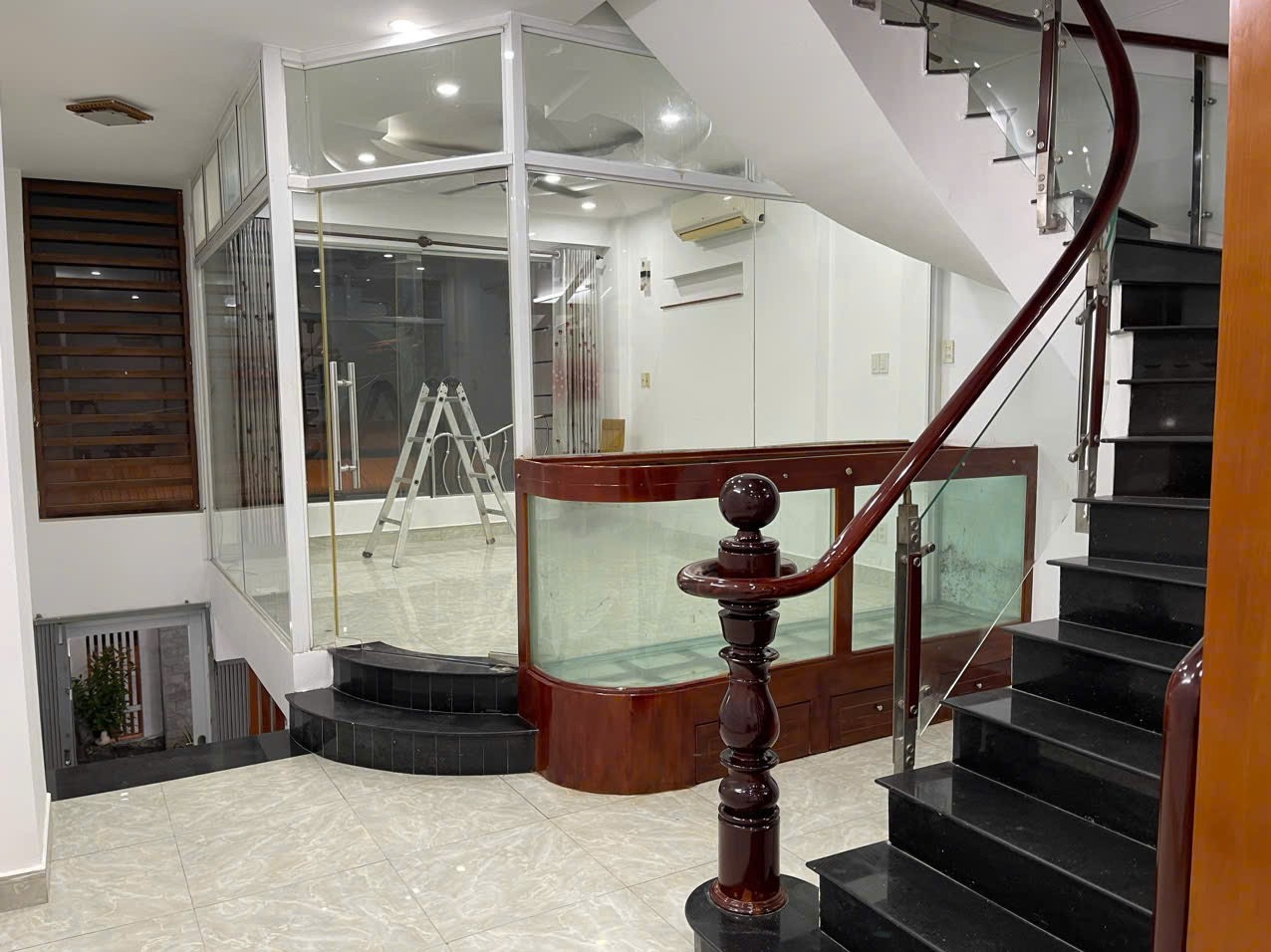 Cần bán Nhà mặt tiền Phường Bình Trưng Tây, Quận 2, Diện tích 75m², Giá Thương lượng 30