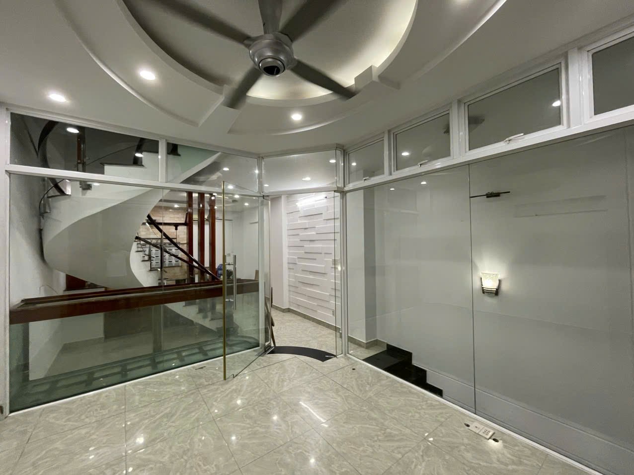 Cần bán Nhà mặt tiền Phường Bình Trưng Tây, Quận 2, Diện tích 75m², Giá Thương lượng 5