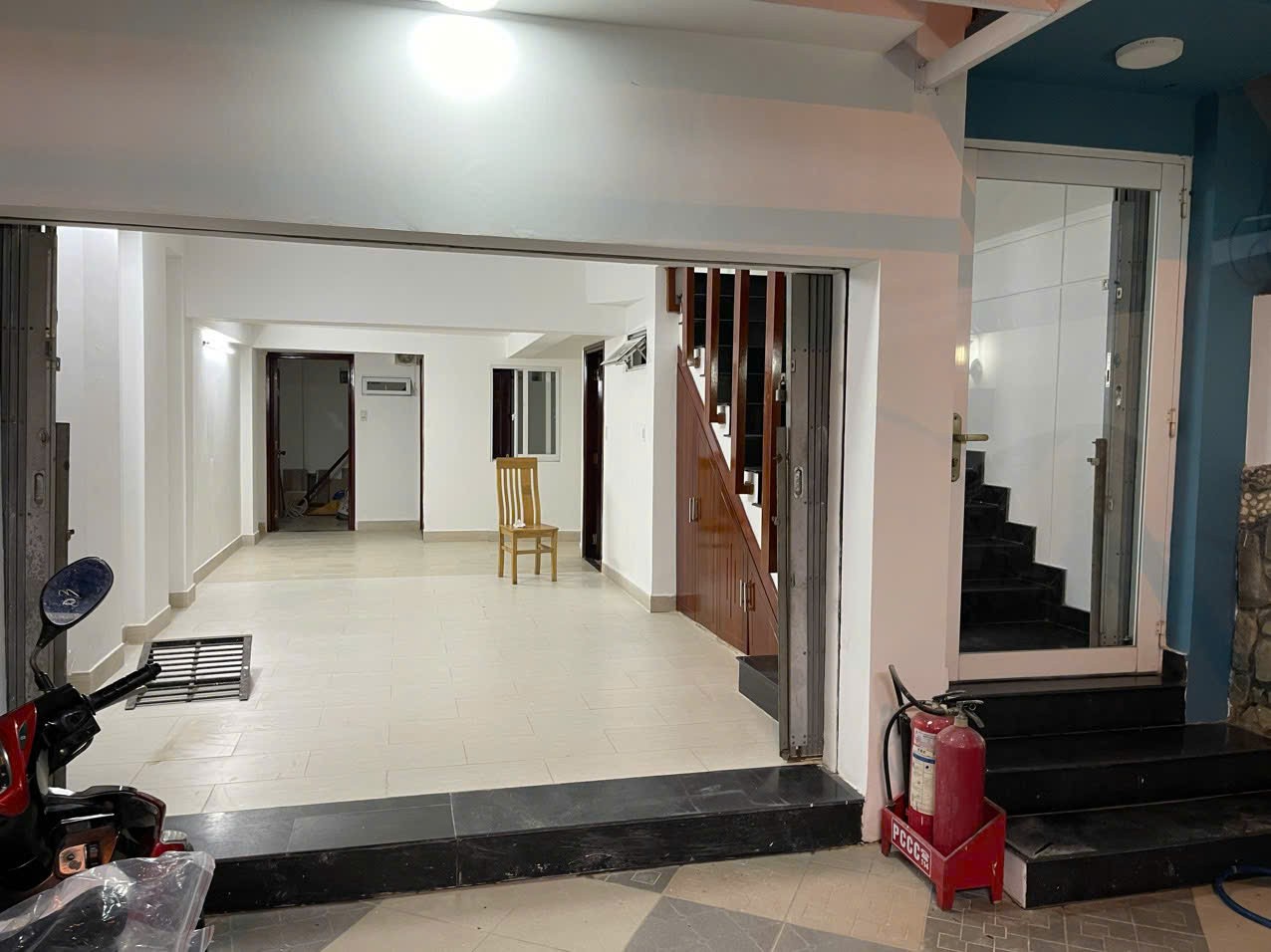 Cần bán Nhà mặt tiền Phường Bình Trưng Tây, Quận 2, Diện tích 75m², Giá Thương lượng 40
