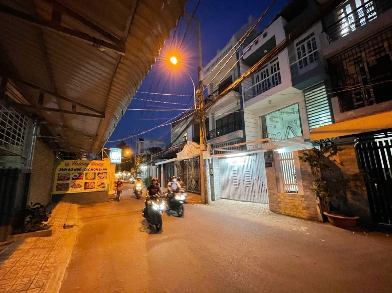 Cần bán Nhà mặt tiền Phường Bình Trưng Tây, Quận 2, Diện tích 75m², Giá Thương lượng 44