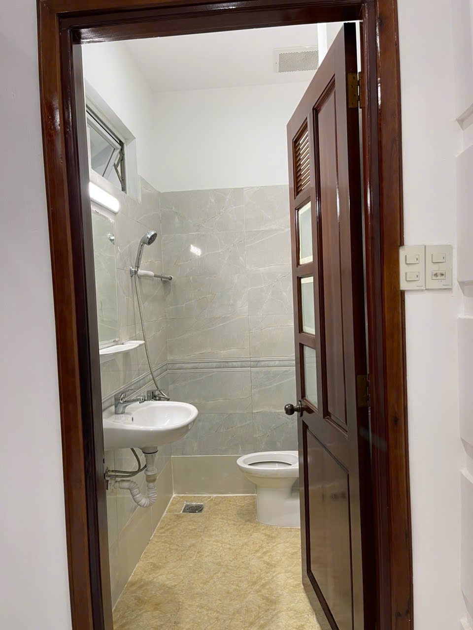 Cần bán Nhà mặt tiền Phường Bình Trưng Tây, Quận 2, Diện tích 75m², Giá Thương lượng 13