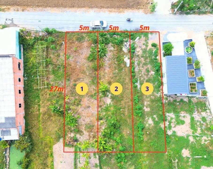Bán 3 lô đất liền kề mt Nguyễn Thị Tầm, xã Bình Lãng, Tân Trụ dt 135m2 full thổ giá 540 triệu / lô 7