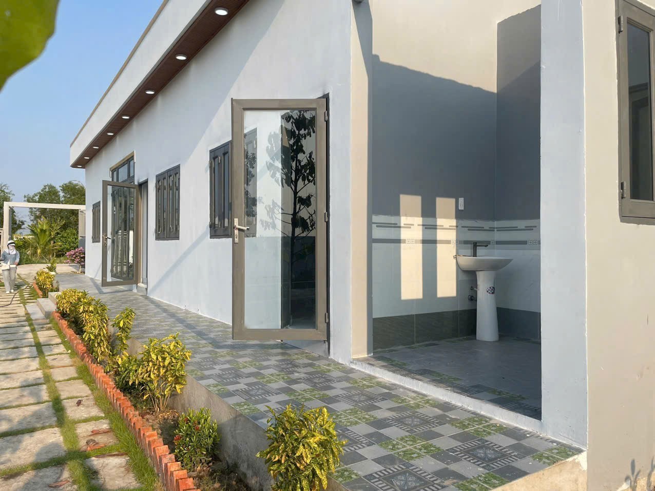 Bán nhà vườn đẹp , đường oto beton xã Phước Vân, Cần Đước tdt 900m2 ( 238m2 thổ) 2pn giá 4 tỷ 21