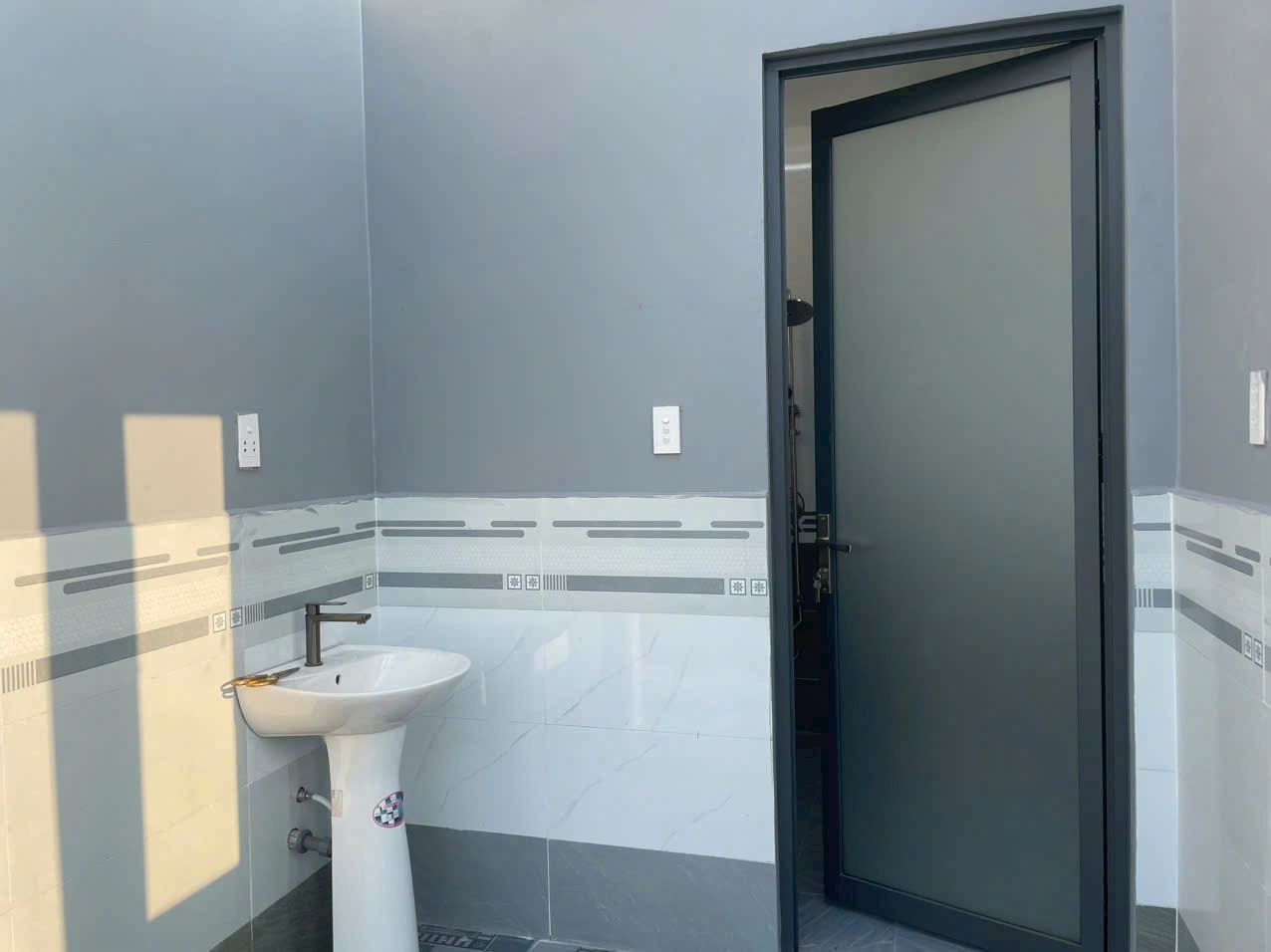 Bán nhà vườn đẹp , đường oto beton xã Phước Vân, Cần Đước tdt 900m2 ( 238m2 thổ) 2pn giá 4 tỷ 25