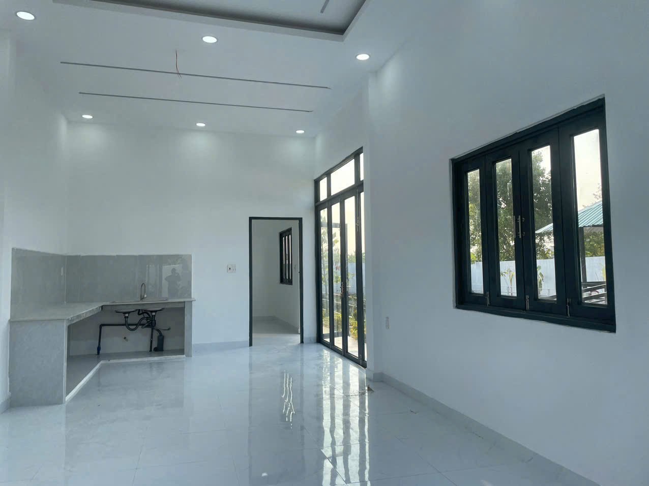 Bán nhà vườn đẹp , đường oto beton xã Phước Vân, Cần Đước tdt 900m2 ( 238m2 thổ) 2pn giá 4 tỷ 29