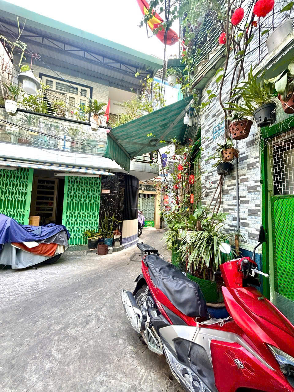 NHÀ BÁN Đ.ĐOÀN VĂN BƠ- 48M2 CHỈ 5.95M2- NGANG ĐẸP 4.5M2- TRƯƠC NHÀ RỘNG 5M- GẦN CHỢ 200 Đ.XÓM 4