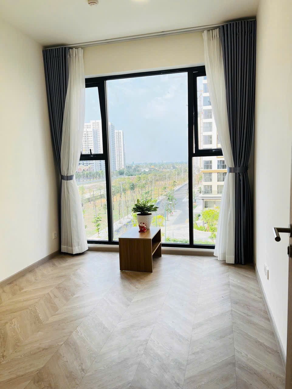 Cần bán Căn hộ chung cư Phường Long Bình, Quận 9, Diện tích 100m², Giá 7.2 Tỷ 9