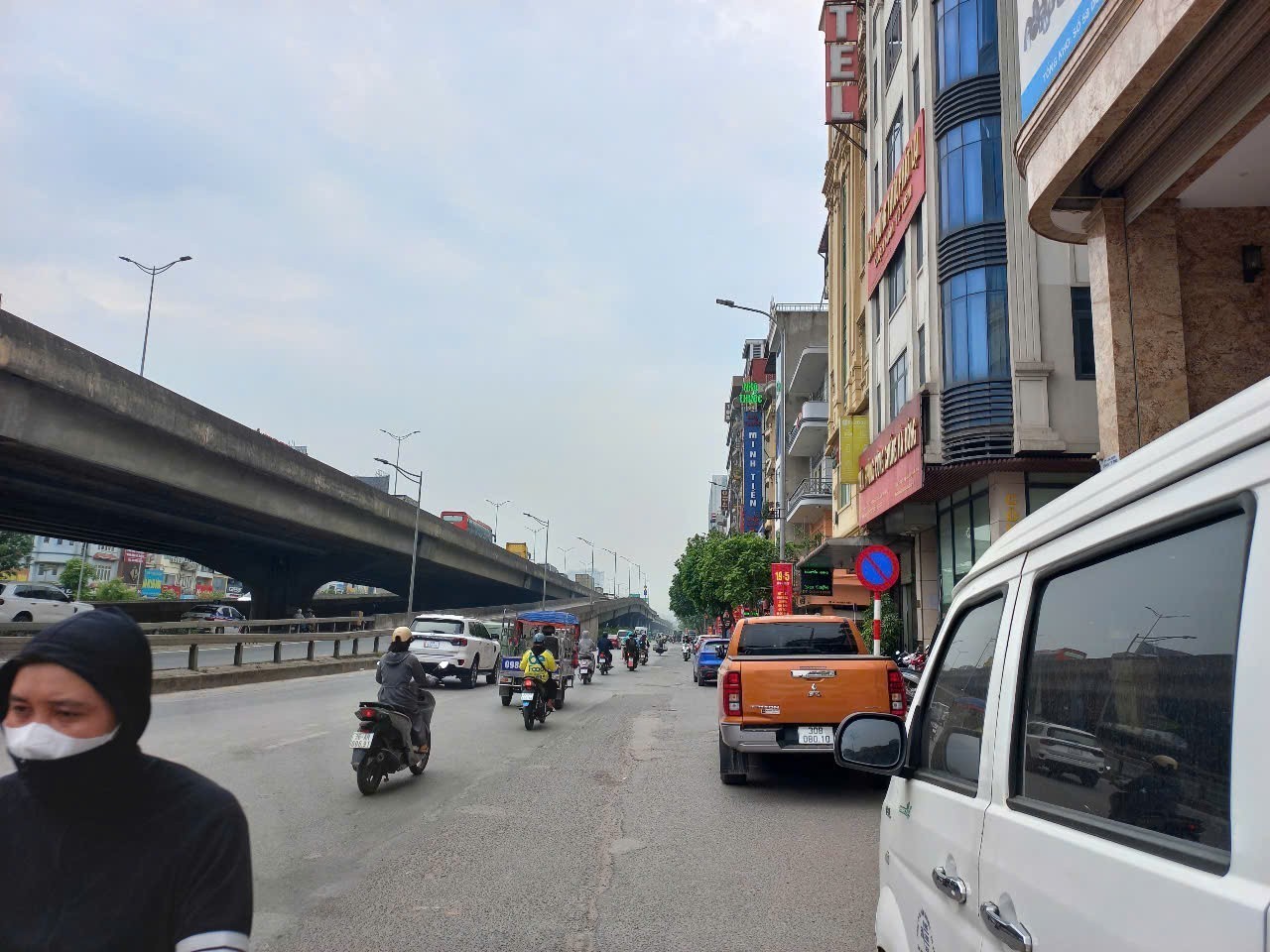 BÁN NHÀ MẶT PHỐ NGUYỄN XIỂN, 6 TẦNG THÔNG SÀN VỈA HÈ 5M, KINH DOANH, VĂN PHÒNG, CHỈ 20.X TỶ
