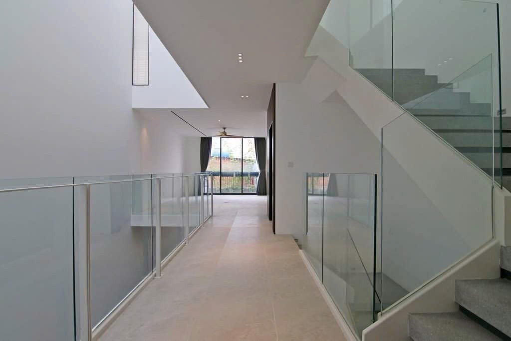 Cho thuê Biệt thự Phường Thảo Điền, Quận 2, Diện tích 525m², Giá Thương lượng 7