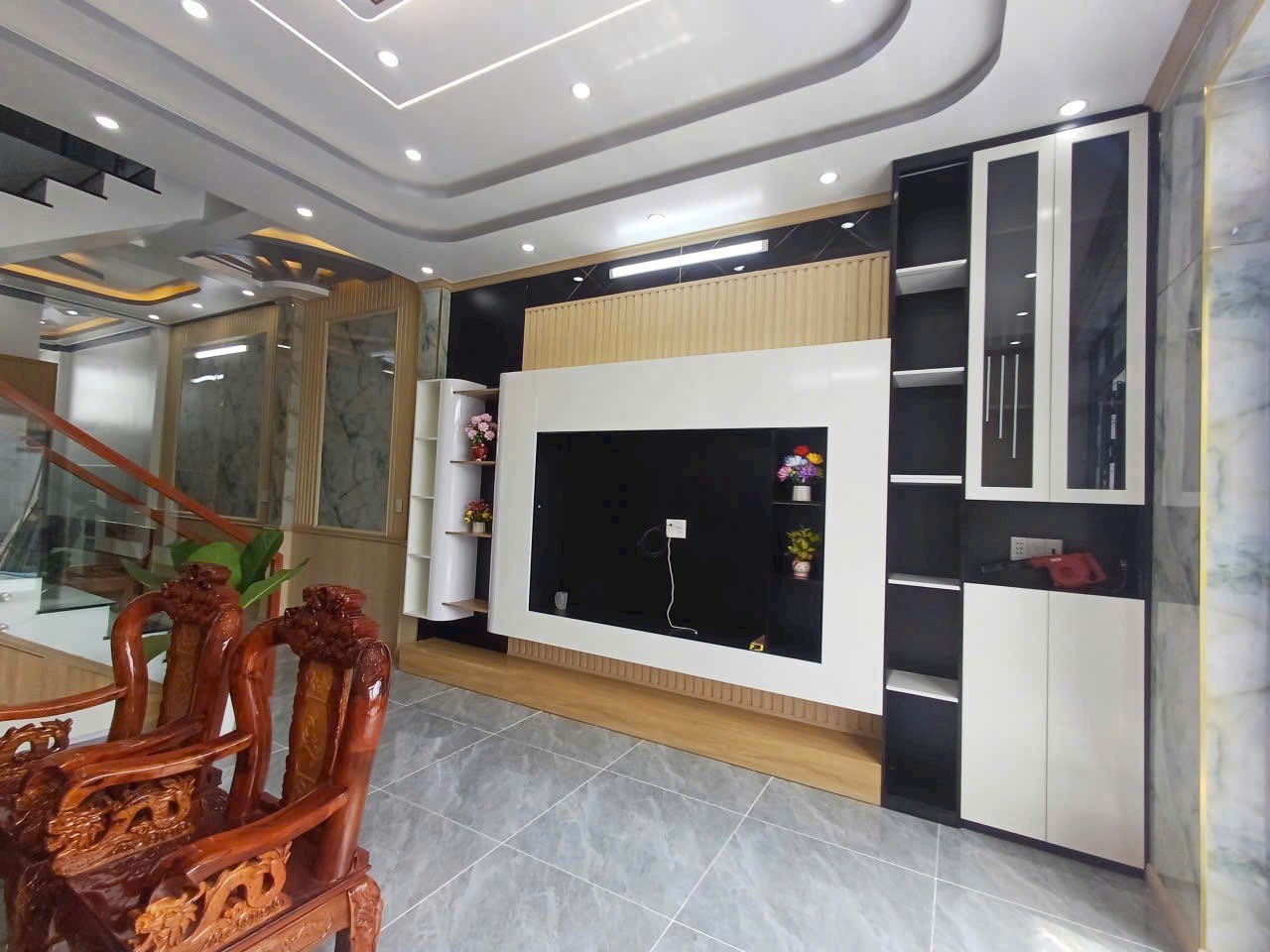 Bán nhà mới xây thị trấn Đức Hòa dt 105m2 1 lầu 3pn,3wc giá 2,85 tỷ 11