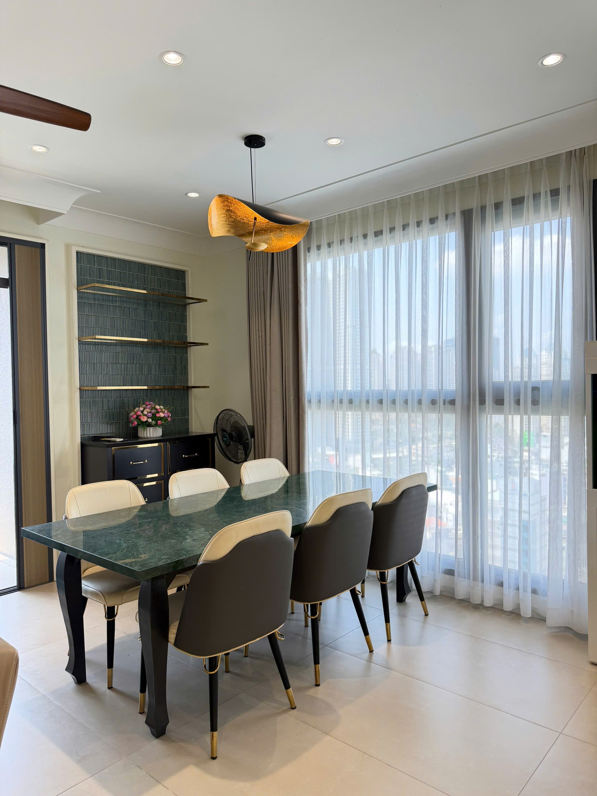 Cho thuê Căn hộ chung cư Bình Thạnh, Hồ Chí Minh, Diện tích 150m², Giá 65 Triệu/tháng 2