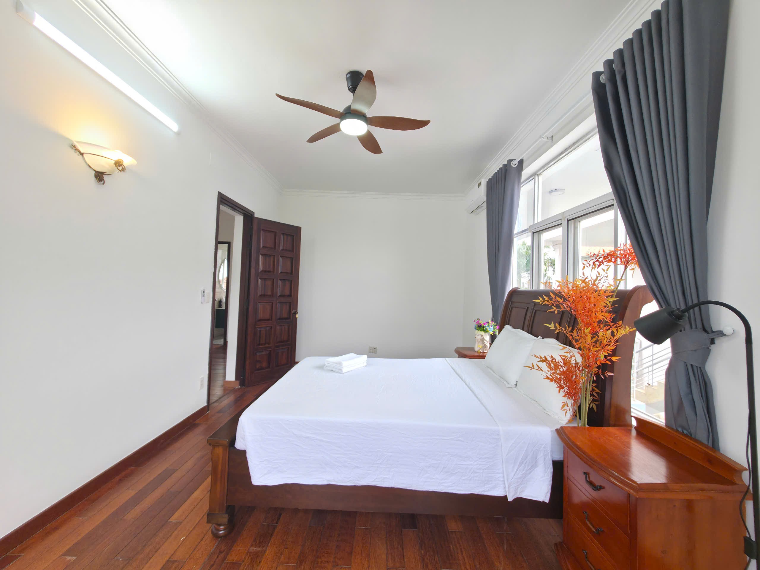 Cho thuê Biệt thự Phường Thảo Điền, Quận 2, Diện tích 432m², Giá Thương lượng 18