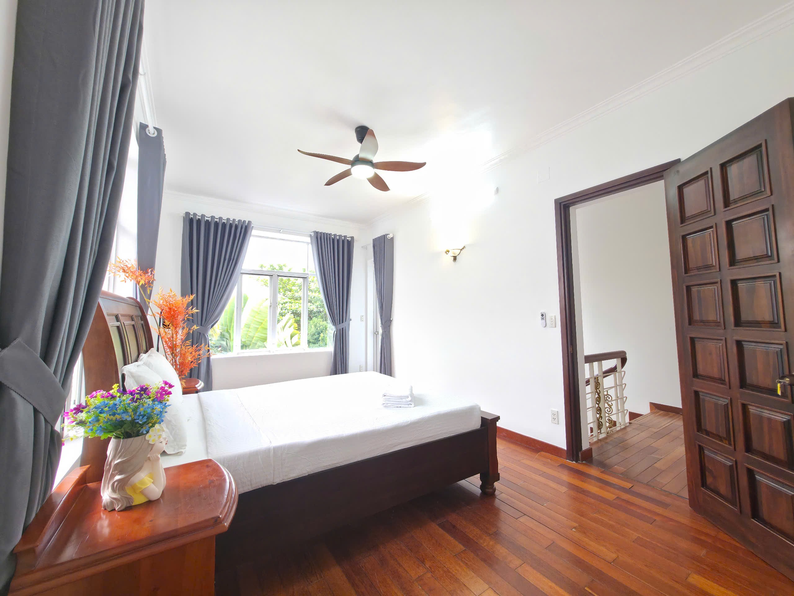 Cho thuê Biệt thự Phường Thảo Điền, Quận 2, Diện tích 432m², Giá Thương lượng 15