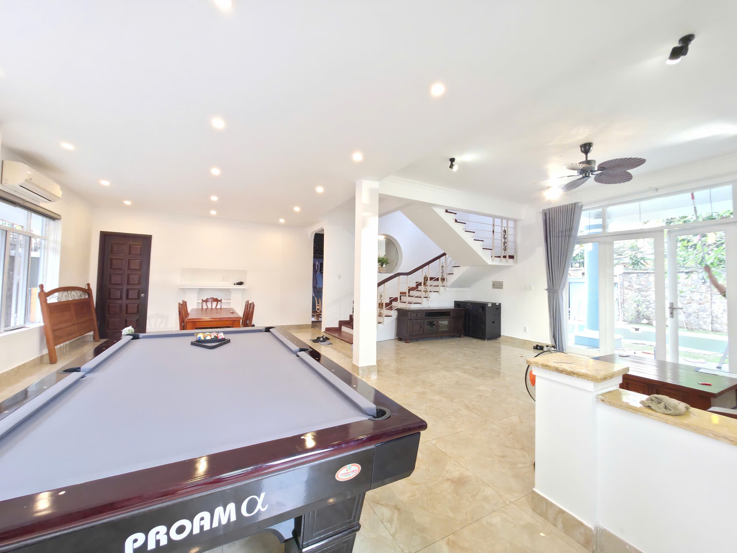 Cho thuê Biệt thự Phường Thảo Điền, Quận 2, Diện tích 432m², Giá Thương lượng 28