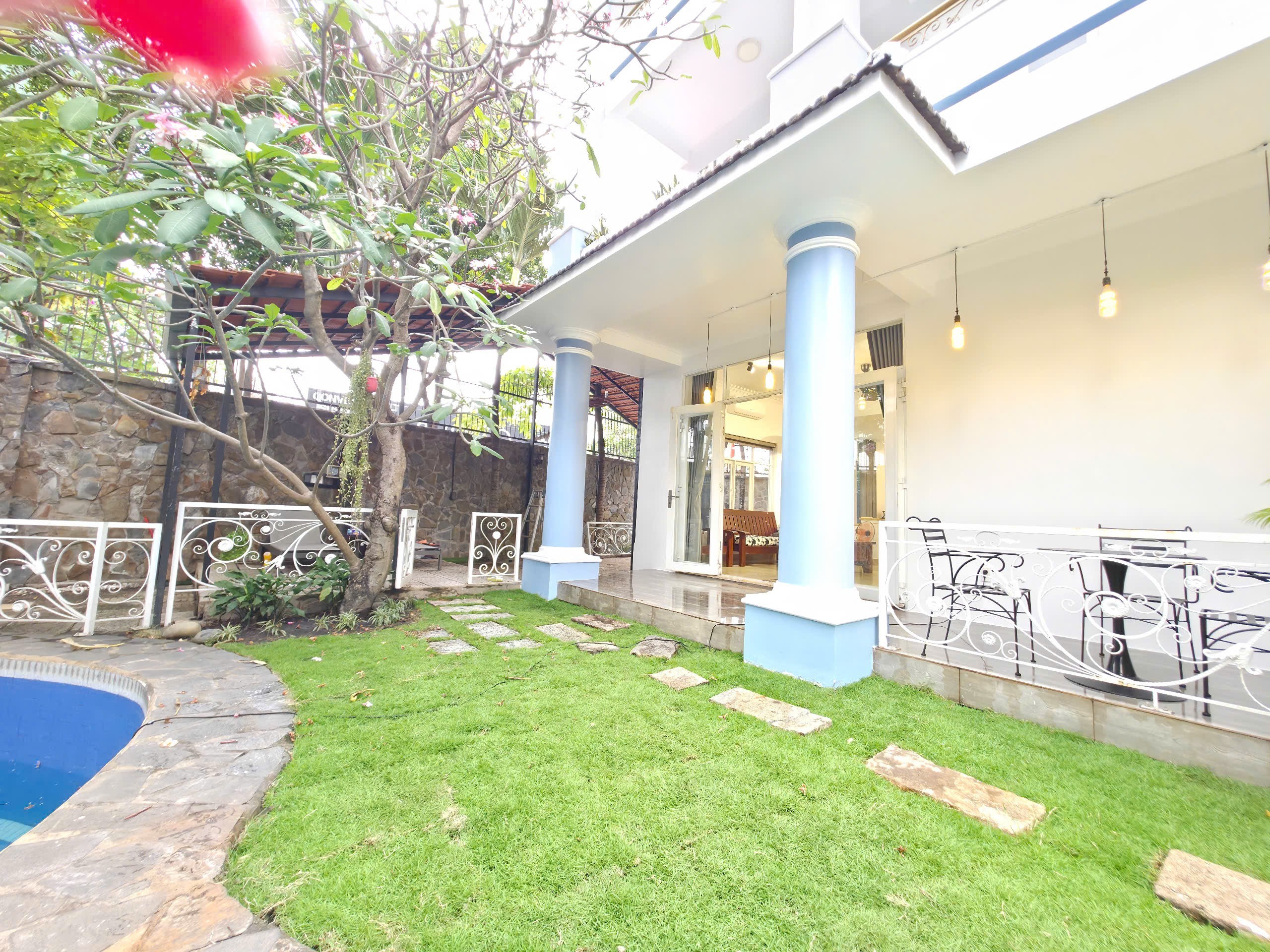 Cho thuê Biệt thự Phường Thảo Điền, Quận 2, Diện tích 432m², Giá Thương lượng 30