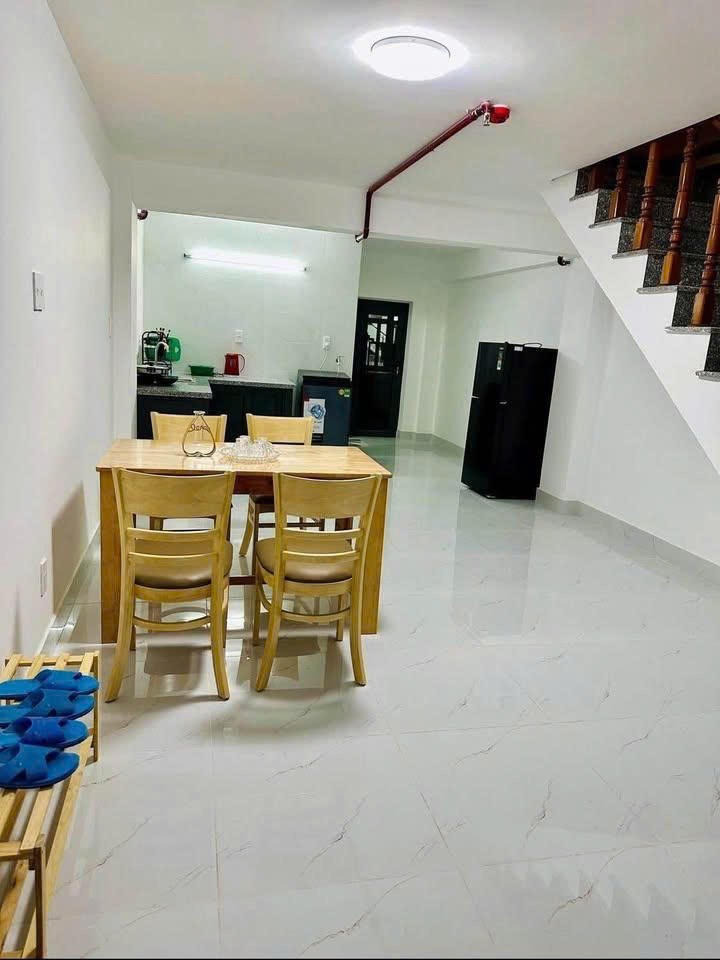 Cho thuê căn hộ Nguyễn Đình Quân phường 5 Đà Lạt 5.5 triệu/tháng 4