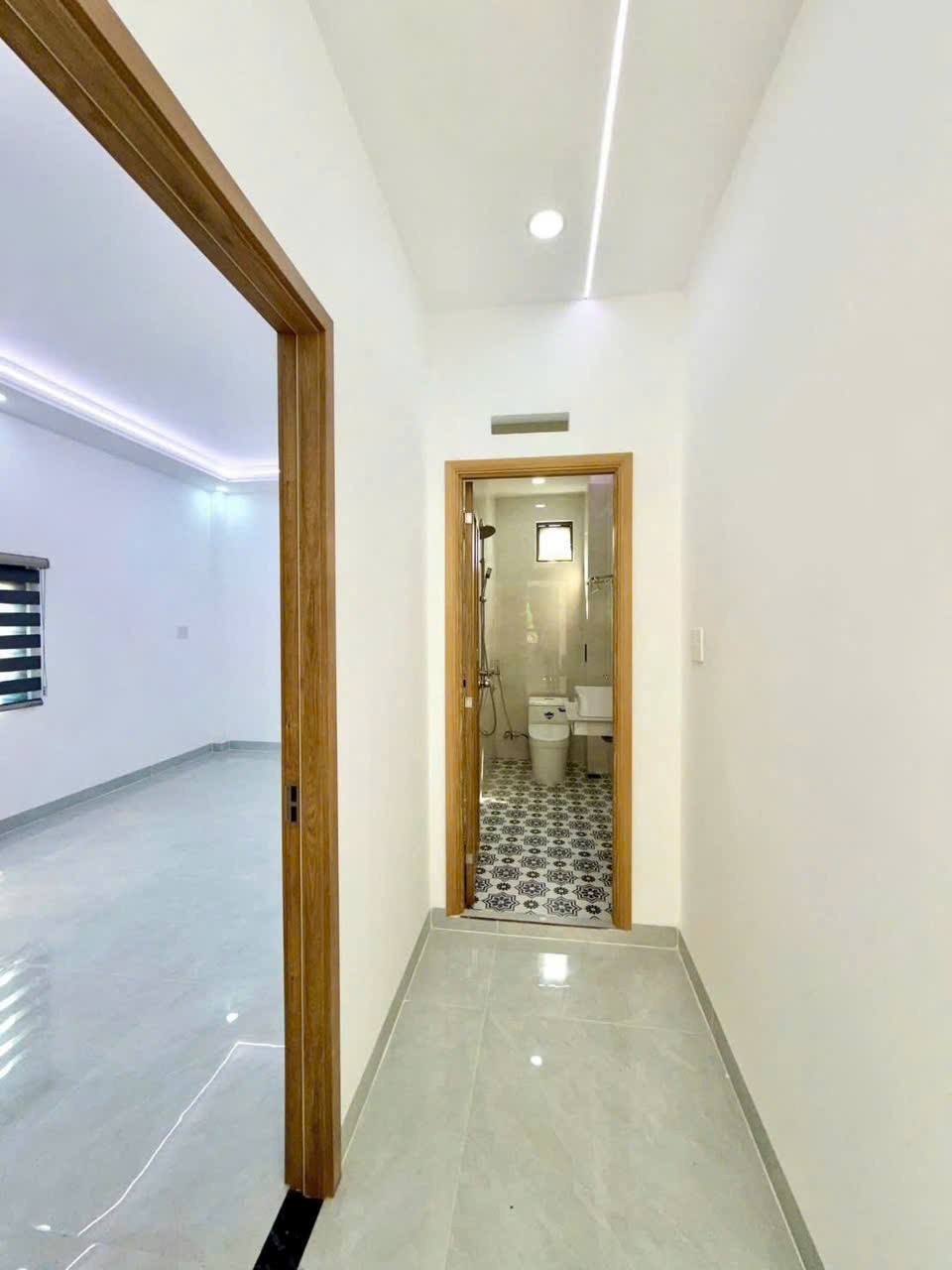 Bán nhà mới xây gần chợ Gò Đen dt 108m2 1 lửng, 3pn,3wc giá 2,65 tỷ 7