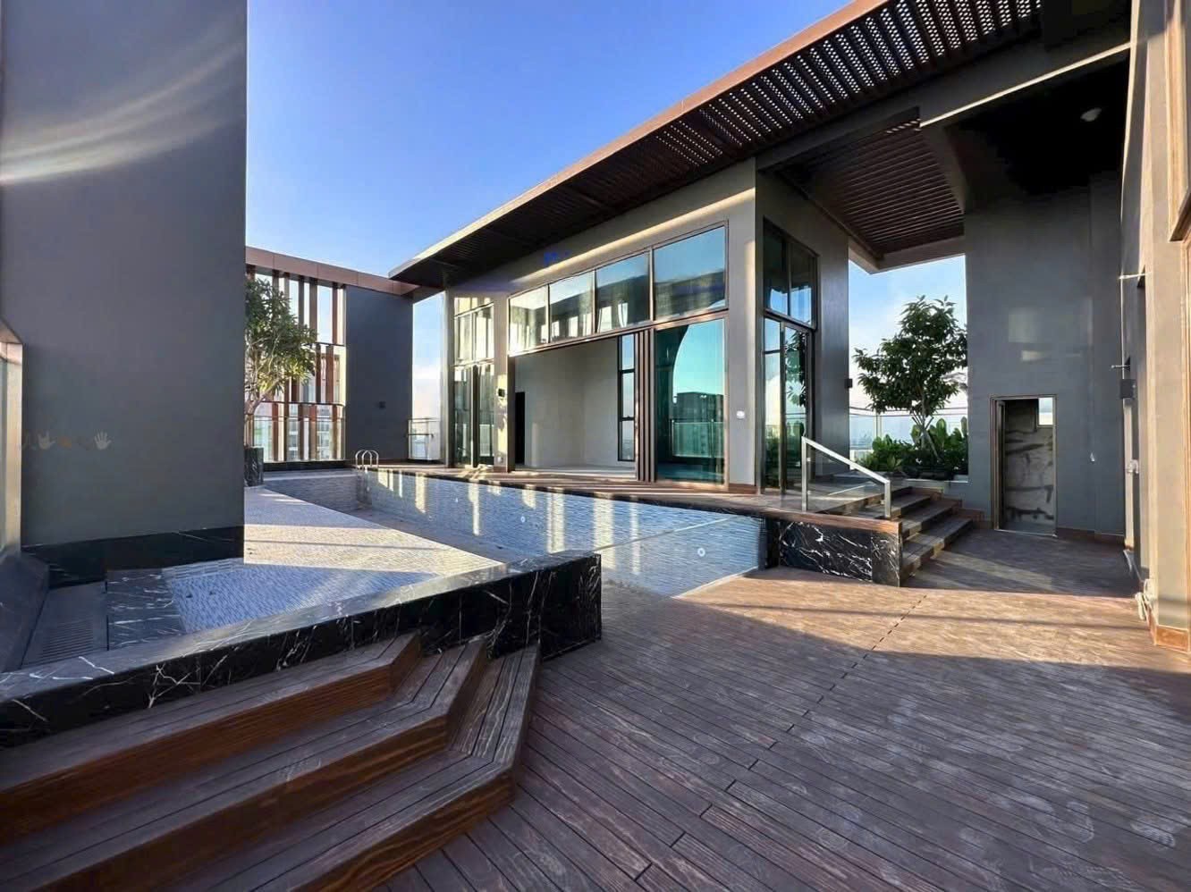 Cần bán Căn hộ chung cư Quận 2, Hồ Chí Minh, Diện tích 570m², Giá 220 Tỷ 8