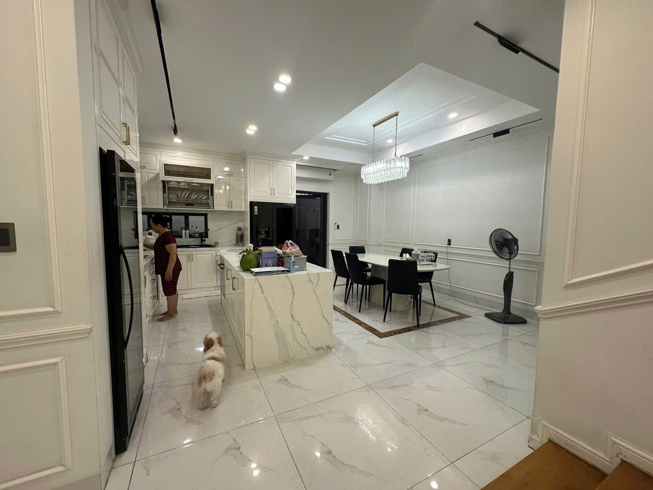 Cho thuê Biệt thự Quận 2, Hồ Chí Minh, Diện tích 180m², Giá 0100 Triệu/tháng