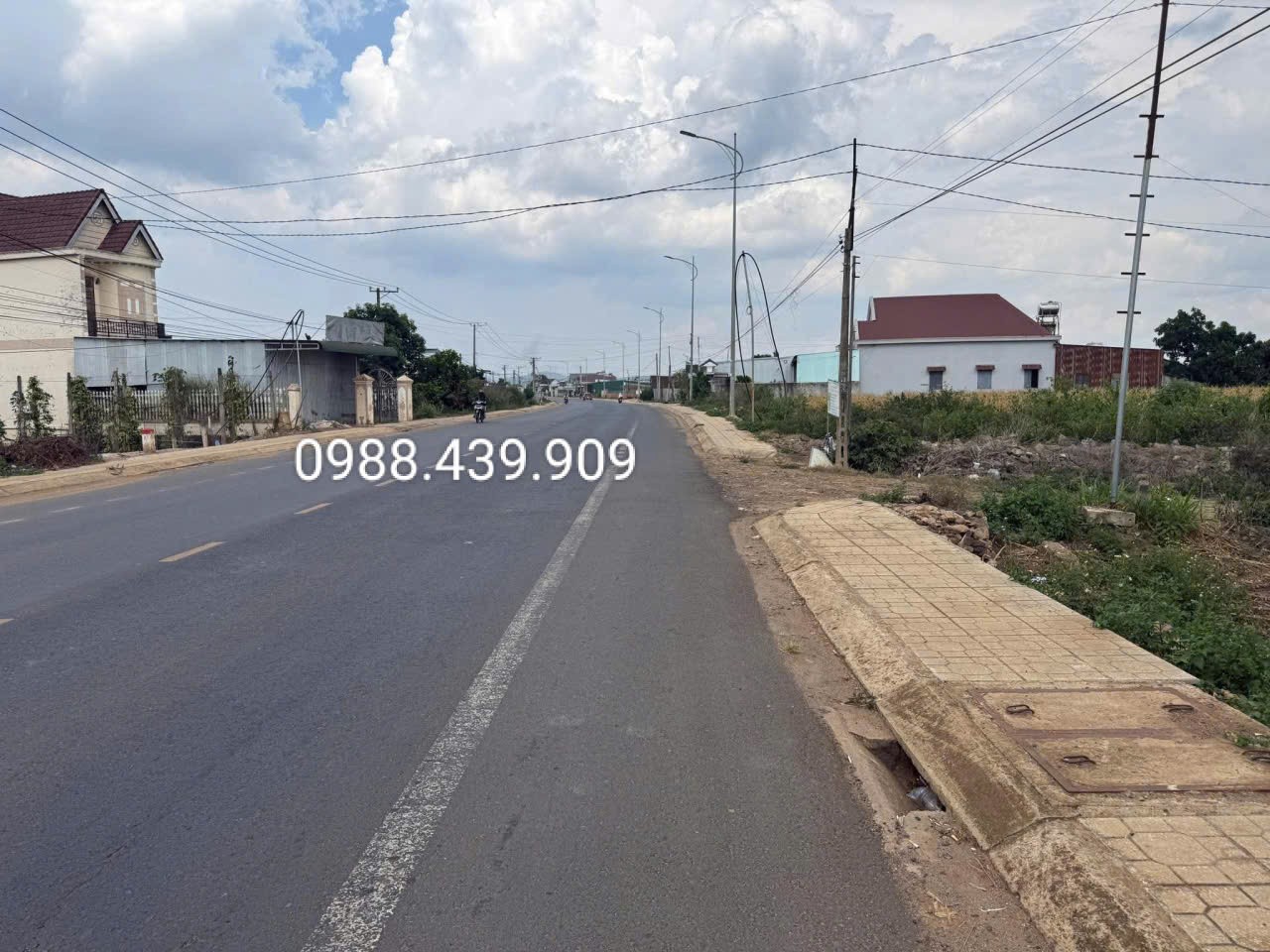 Bán 480m2 đất đường nhựa 724. R"chai Phú Hội -Đức Trọng- Lâm Đồng. 3 tỷ 500 triệu