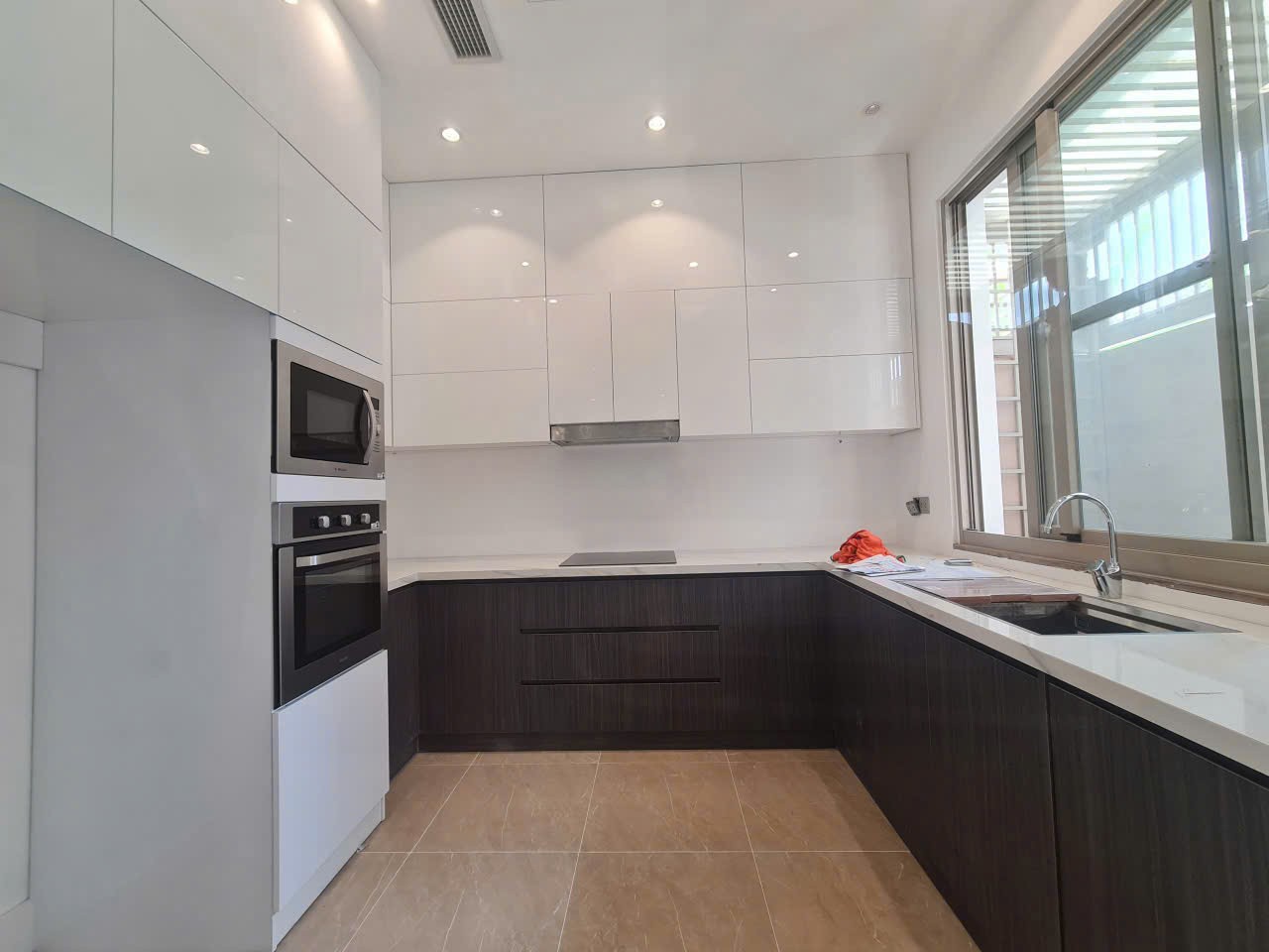 Cho thuê Biệt thự Quận 7, Hồ Chí Minh, Diện tích 140m², Giá 67 Triệu/tháng 4