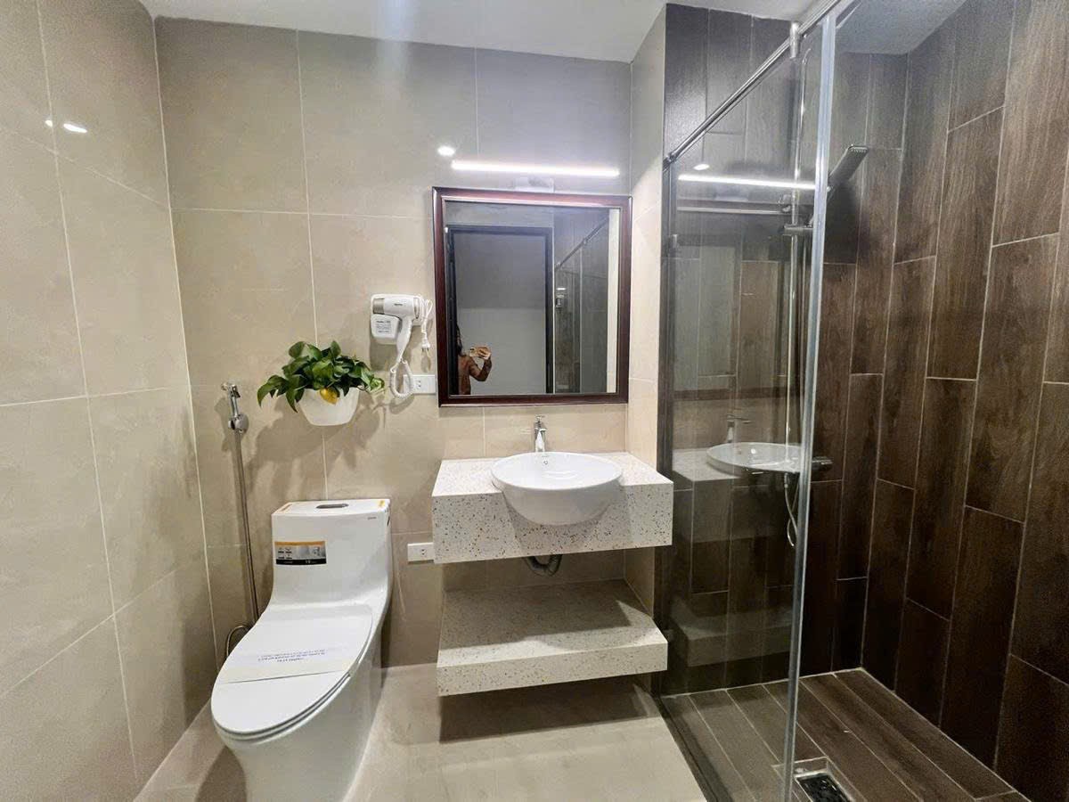GIẢM NGAY 2 TỶ NHÀ NGỌC THUỴ LONG BIÊN 3