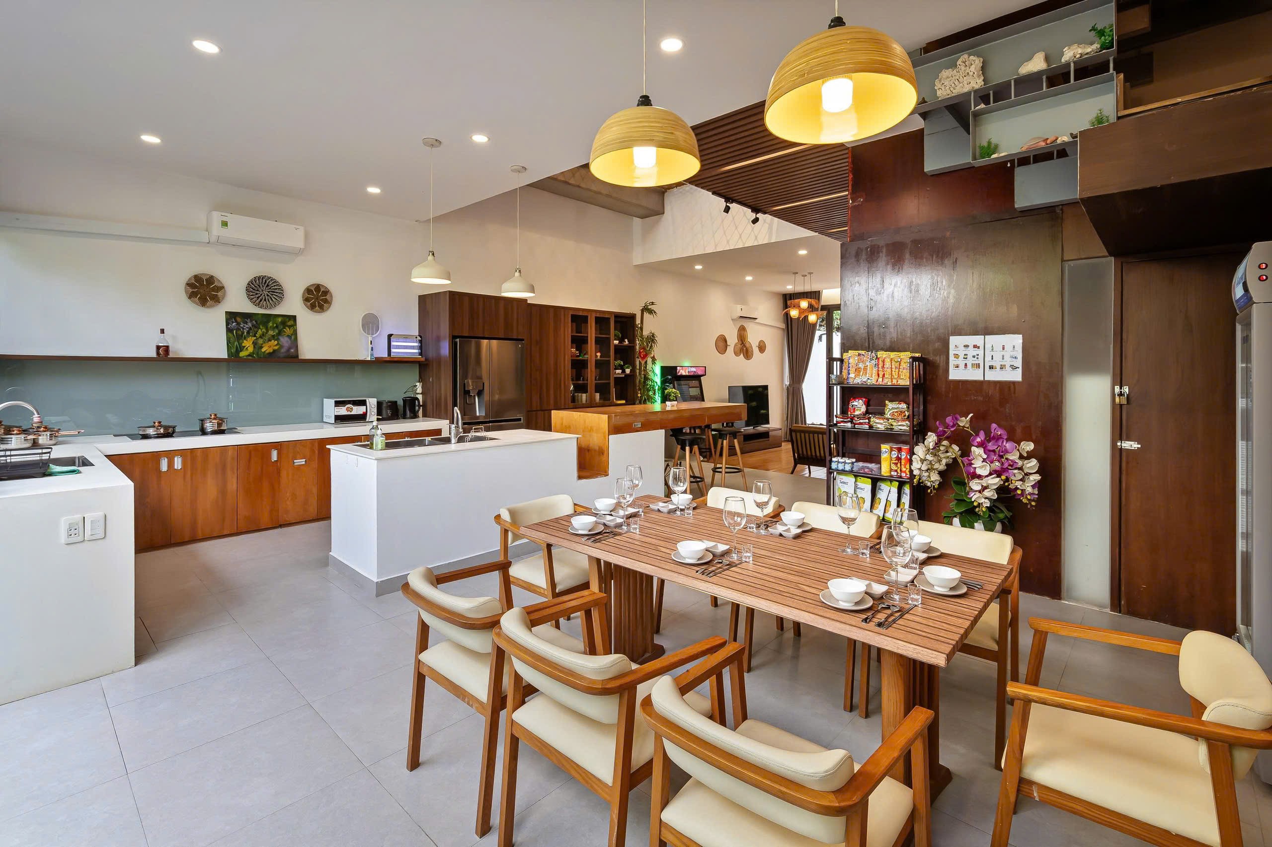 Cho thuê Biệt thự Phường Phú Mỹ, Quận 7, Diện tích 200m², Giá Thương lượng 5