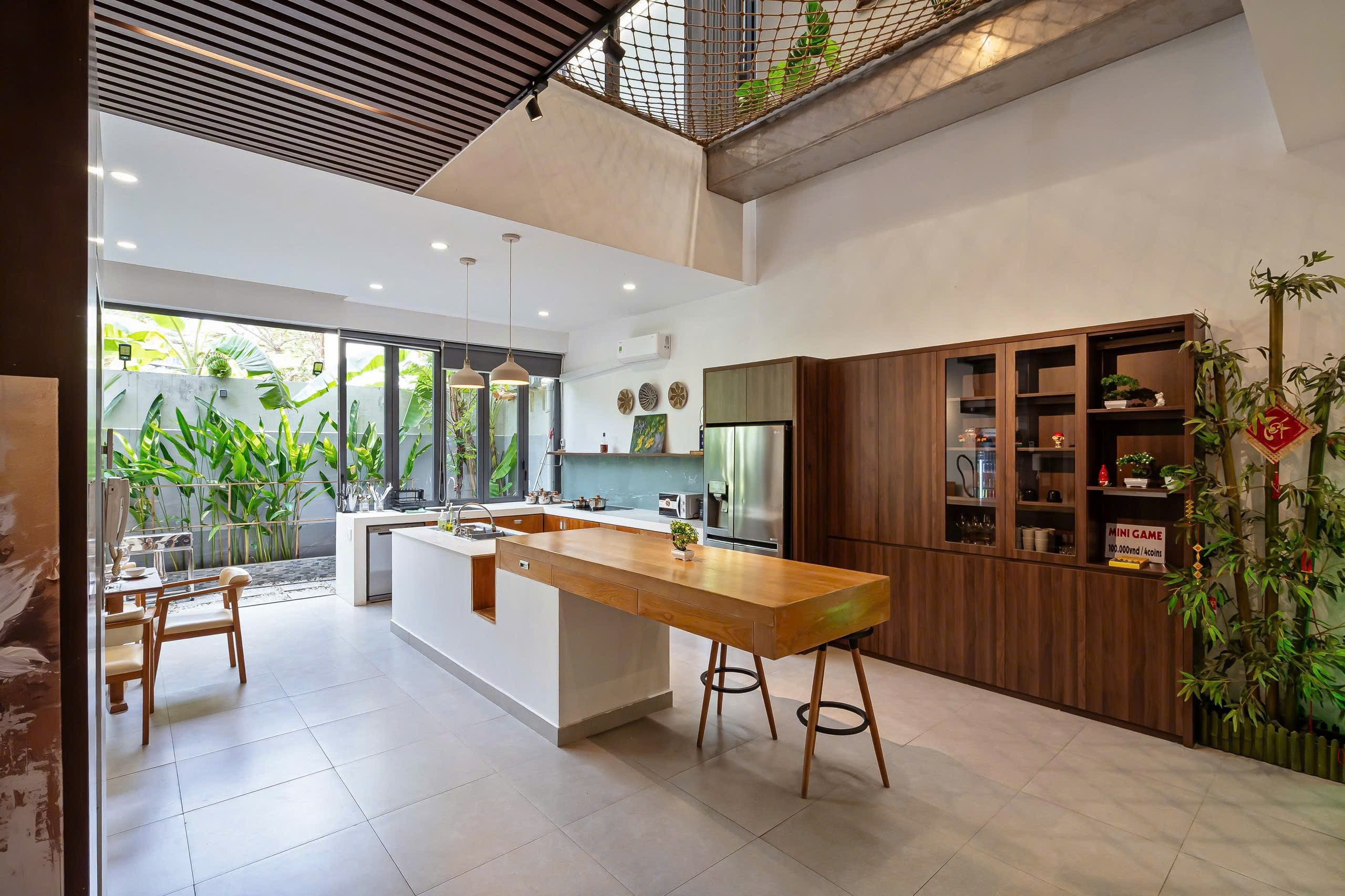 Cho thuê Biệt thự Phường Phú Mỹ, Quận 7, Diện tích 200m², Giá Thương lượng 12