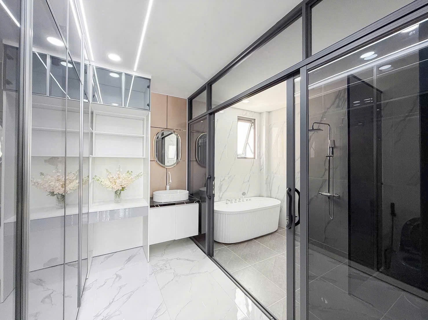 Nhà hẻm xe hơi Huỳnh Tấn Phát, cạnh trường học Nguyễn Bỉnh Khiêm, 4 tầng, chỉ hơn 7 tỷ 3
