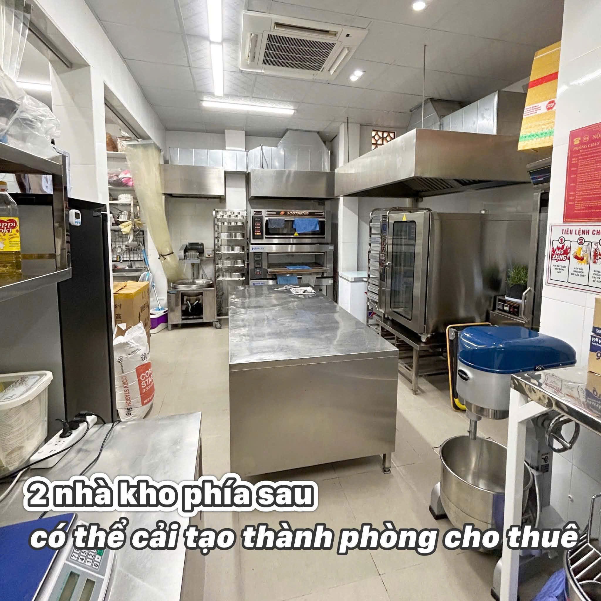 Cần bán Cửa hàng - Kiot - Mặt bằng Bình Thạnh, Hồ Chí Minh, Diện tích 600m², Giá Thương lượng 8