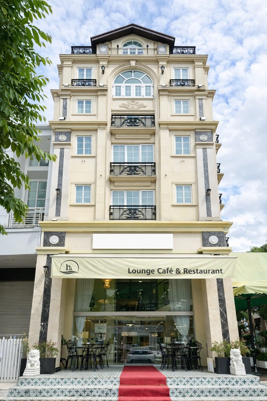 Cho thuê Homestay - Khách Sạn Phường Tân Phú, Quận 7, Diện tích 200m², Giá Thương lượng 3