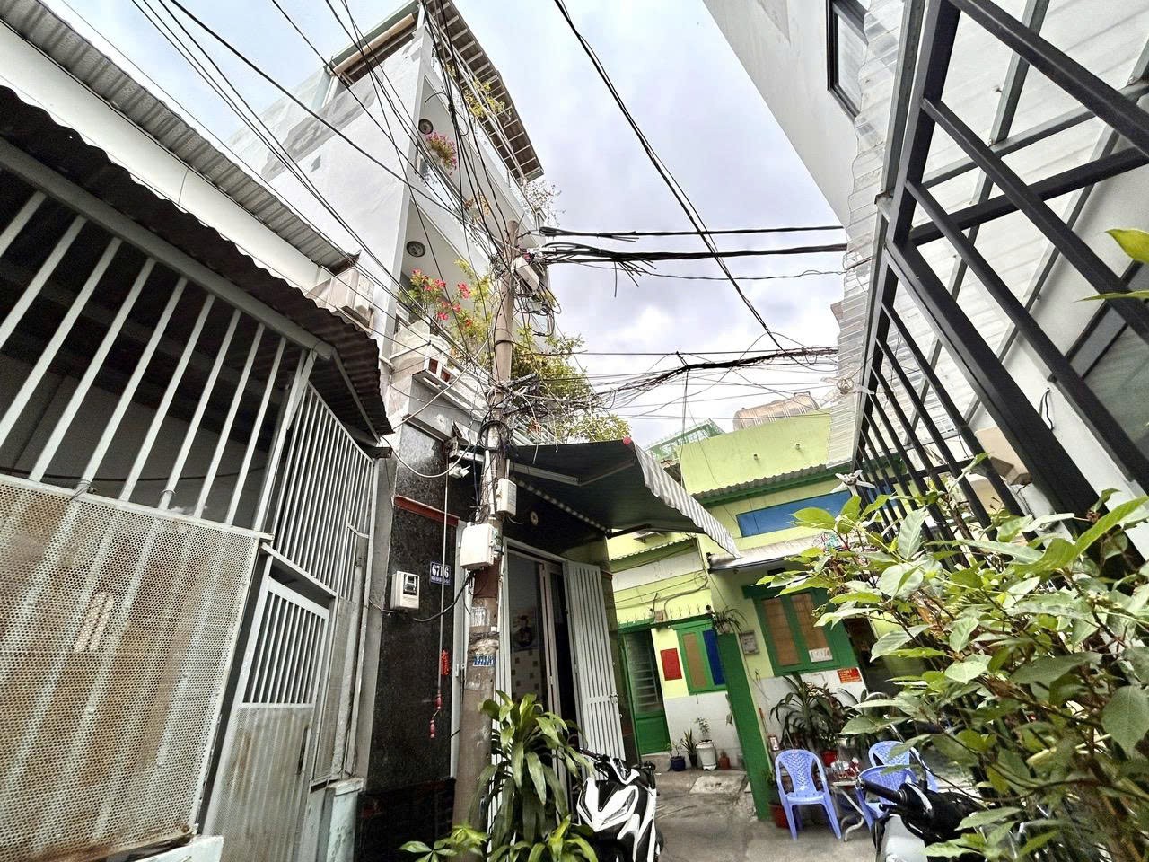 SIÊU PHẨM NHÀ NGAY Đ.XE HƠI ĐOÀN VĂN BƠ- DT 110M2 CHỈ 8.45T- GIAO THƯƠNG XÓM CHIẾU VỚI NGUYỄN THẦN 3