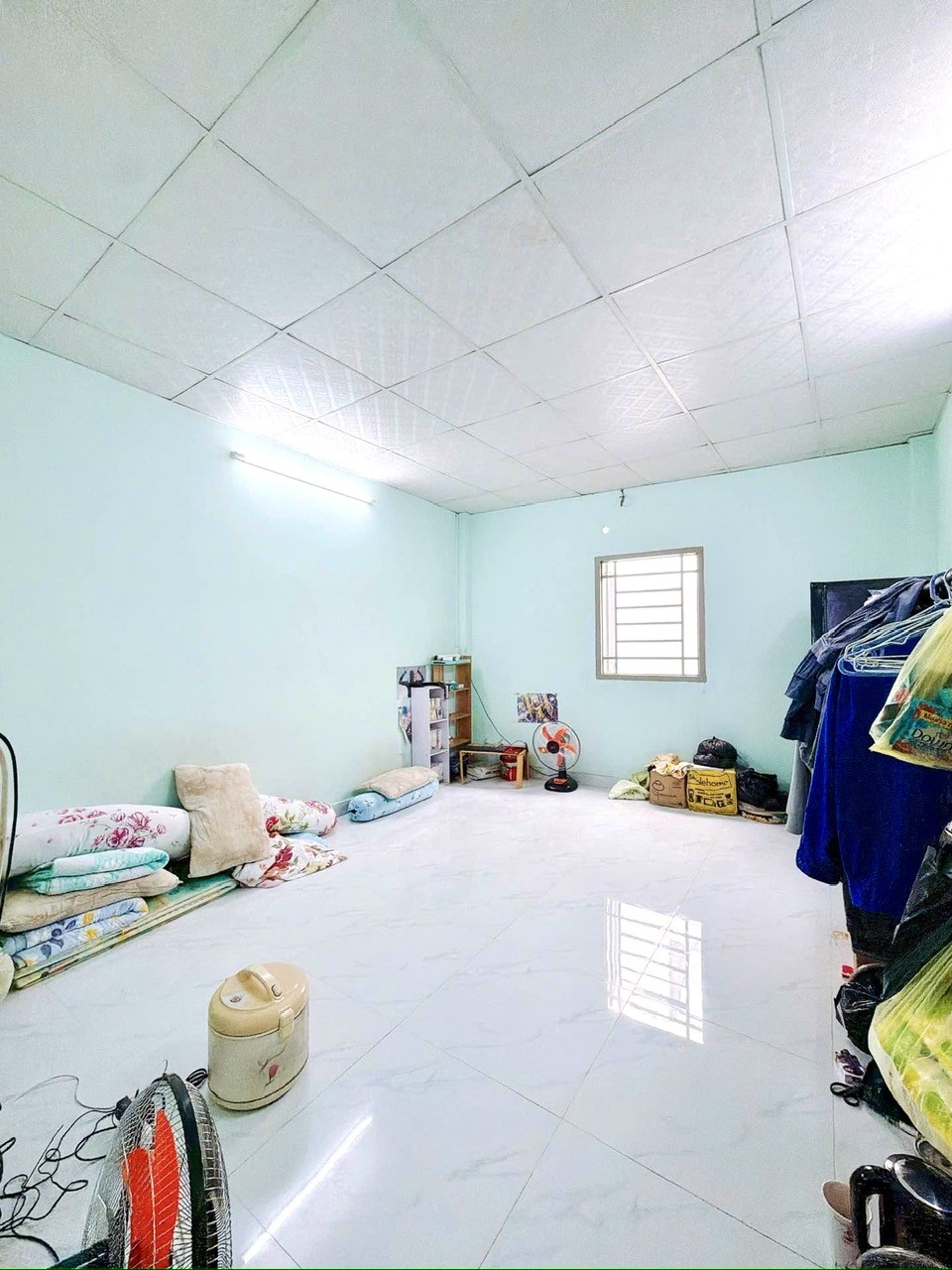 BÁN NHÀ Đ.XÓM CHIẾU XE HƠI ĐẬU CỬA- 79M2- LƯU THÔNG TÔN THẤT THUYẾT- NGUYỄN TẤT THÀNH. 4