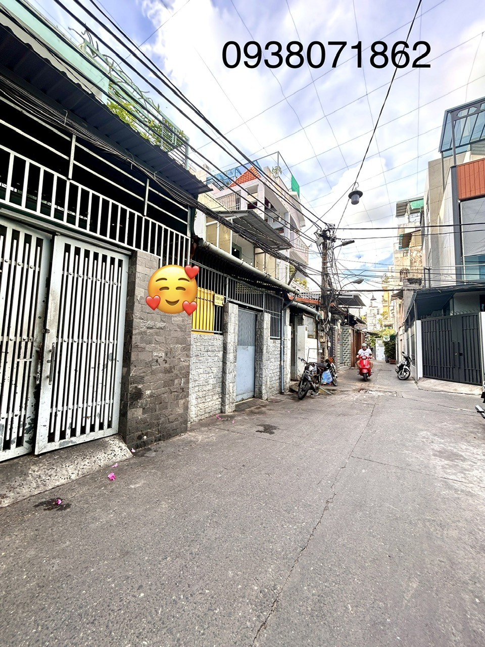 BÁN NHÀ XE HƠI ĐẬU CỬA Đ.XÓM CHIẾU- LUU THÔNG THUẬN TIỆN QUA CÁC TUYẾN ĐƯỜNG- TÔN THẤT THUYẾT- TÔN 5
