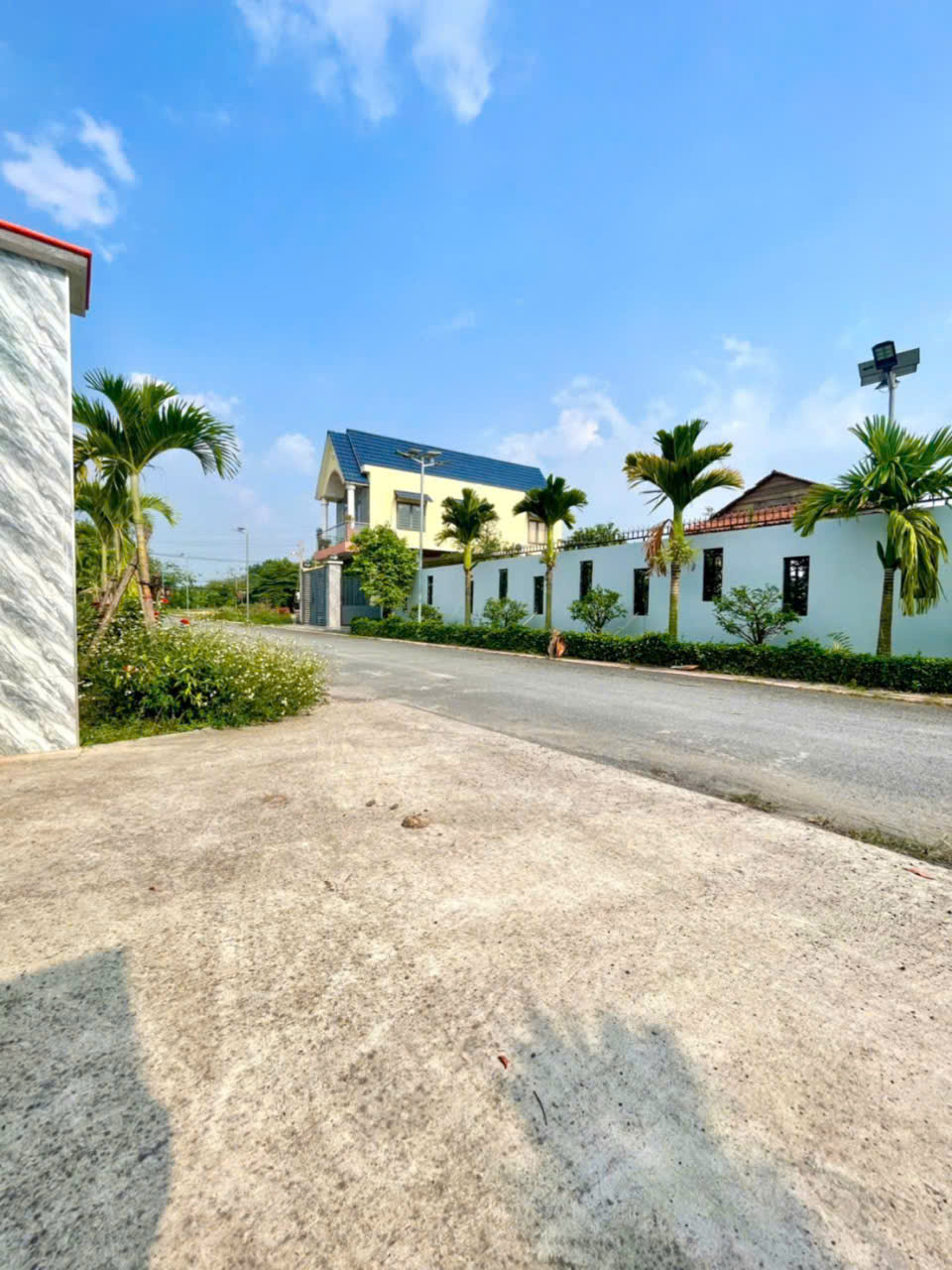 Bán đất view kênh góc 2mt đường nhựa xã Nhuận Đức dt 1960m2 (400m2 thổ) giá 13,7 tỷ 5
